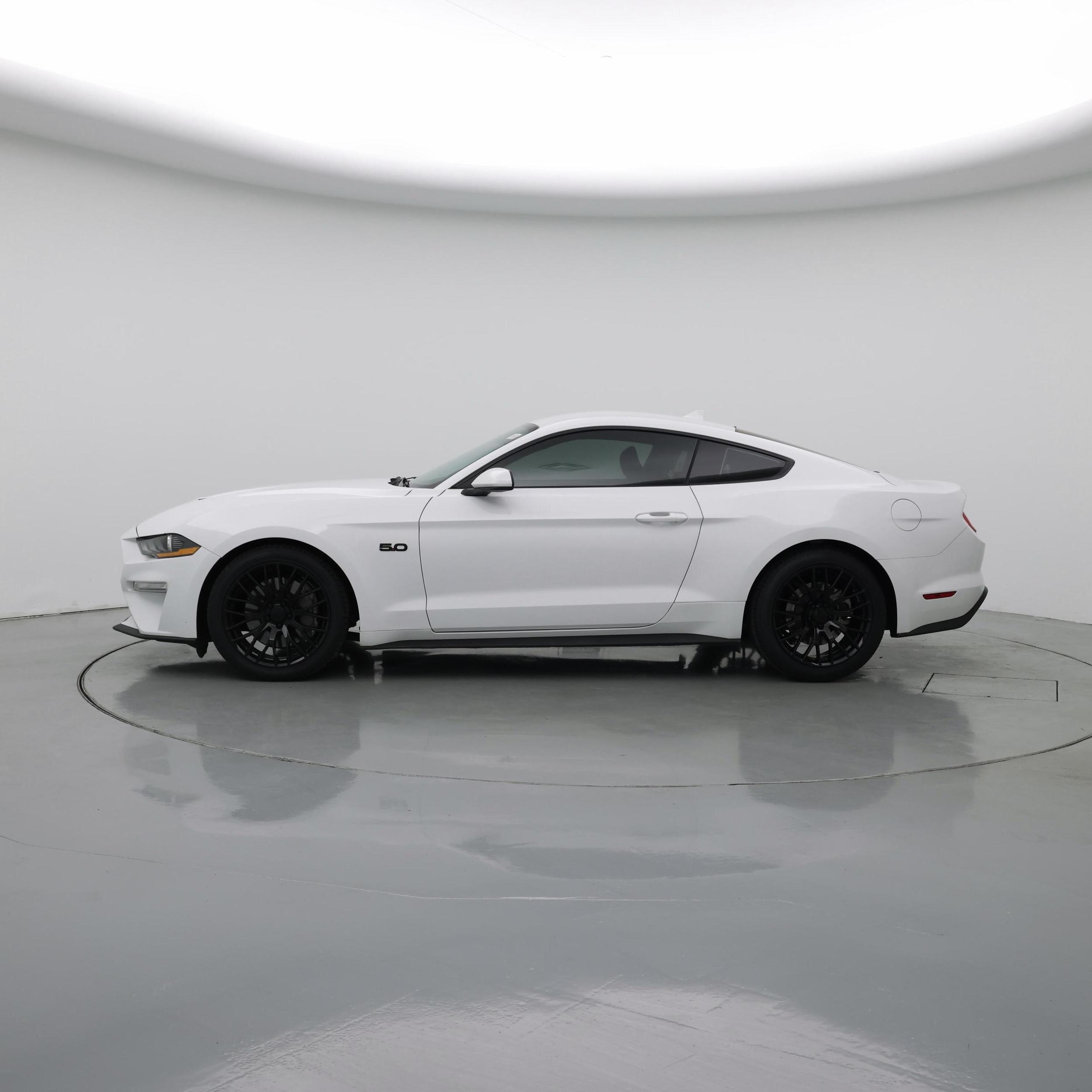 Thumbnail: 2021 Ford Mustang - 3