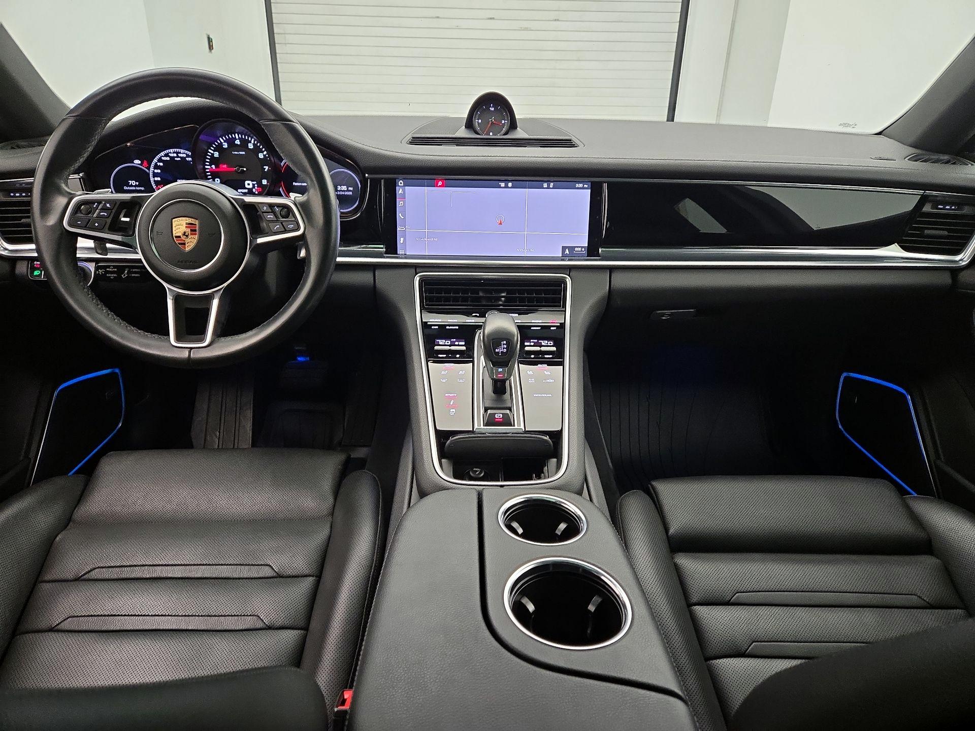 Thumbnail: 2018 Porsche Panamera - 9