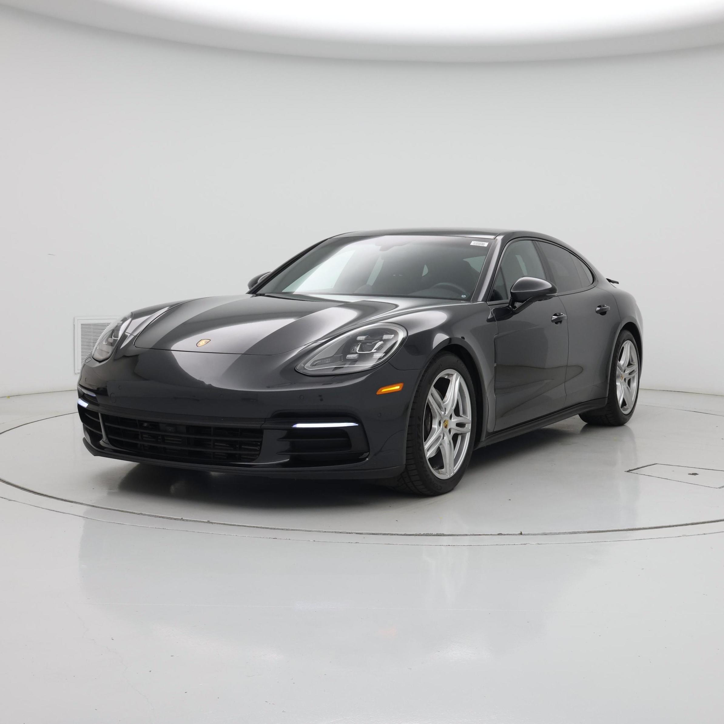 Thumbnail: 2018 Porsche Panamera - 4