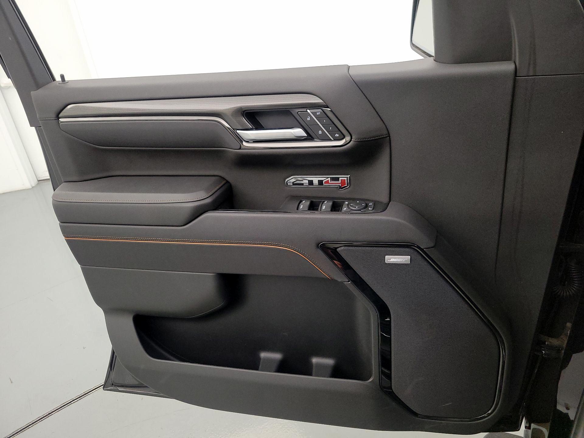 Thumbnail: 2025 GMC Sierra 1500 - 12