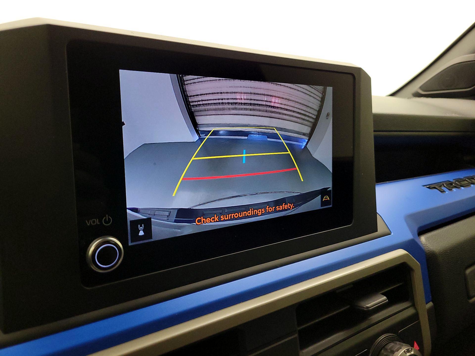 Thumbnail: 2024 Toyota Tacoma - 14