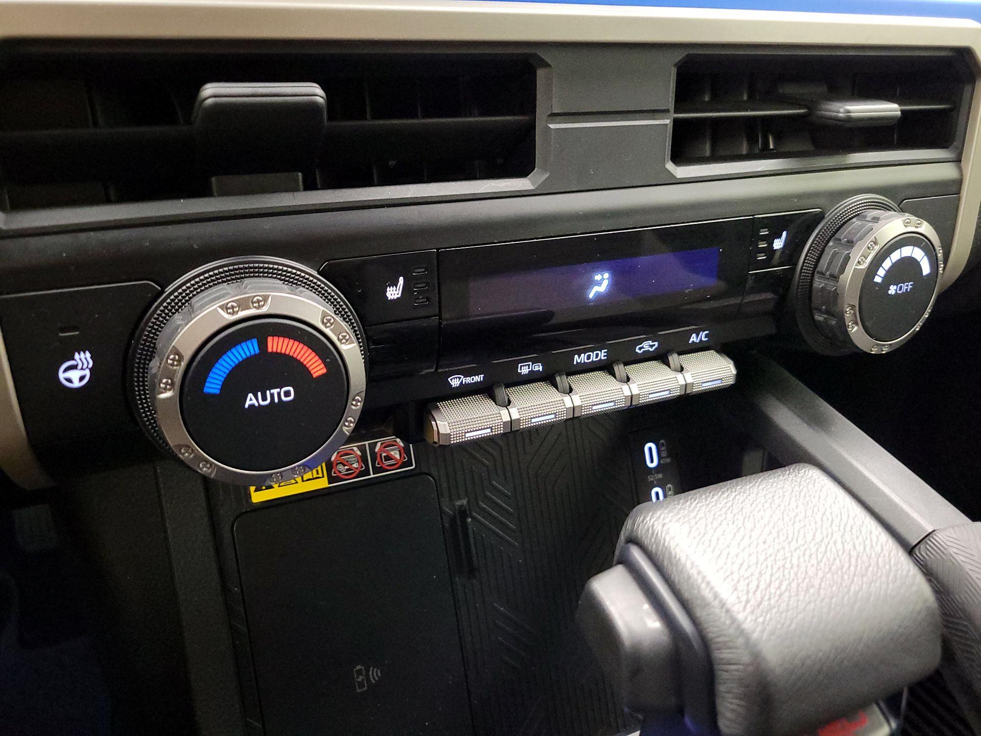 Thumbnail: 2024 Toyota Tacoma - 16