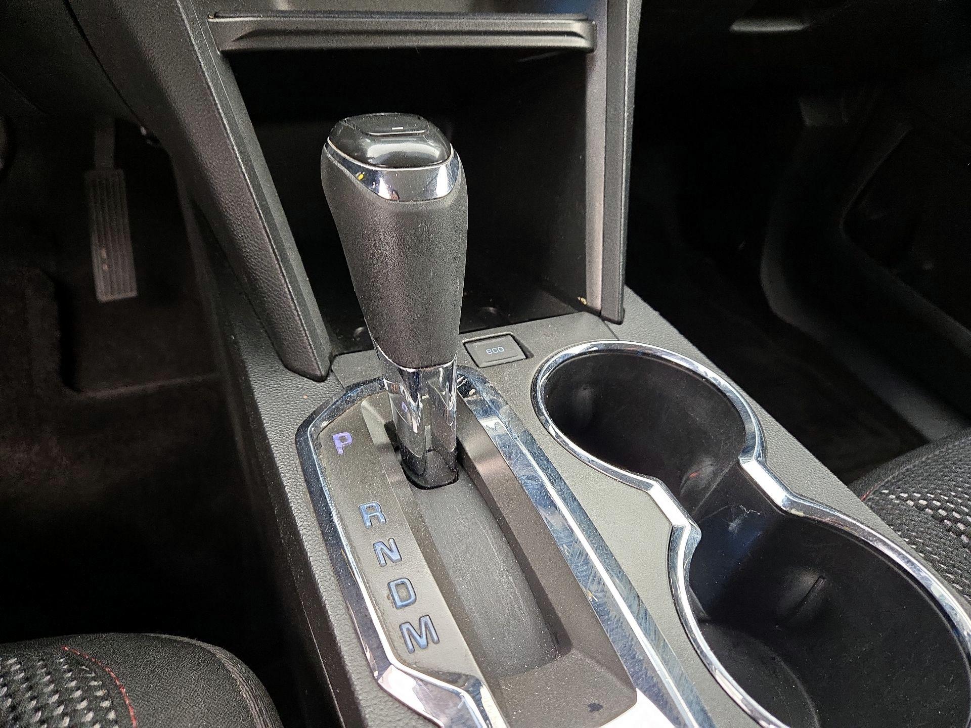 Thumbnail: 2016 Chevrolet Equinox - 16