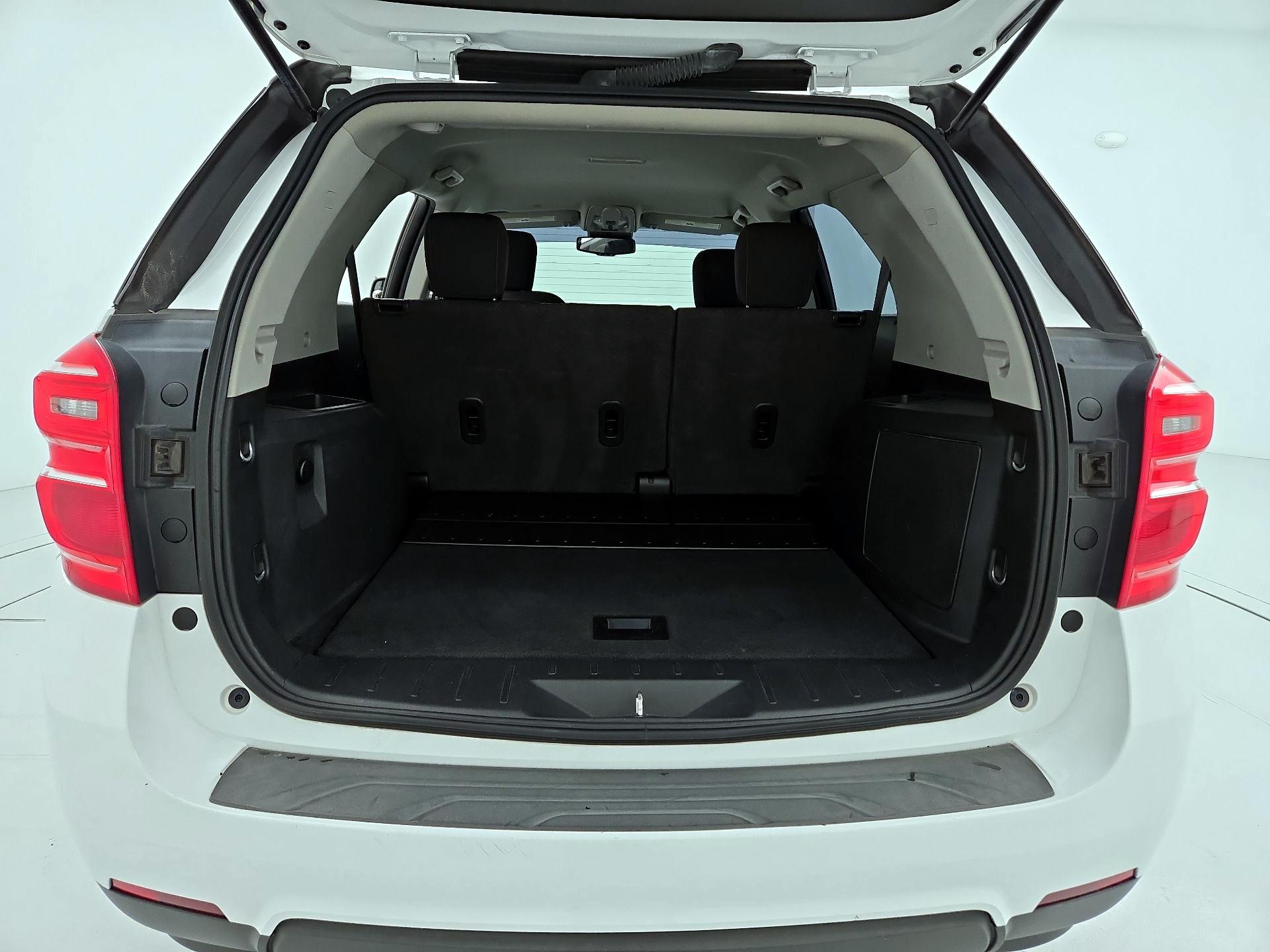 Thumbnail: 2016 Chevrolet Equinox - 19