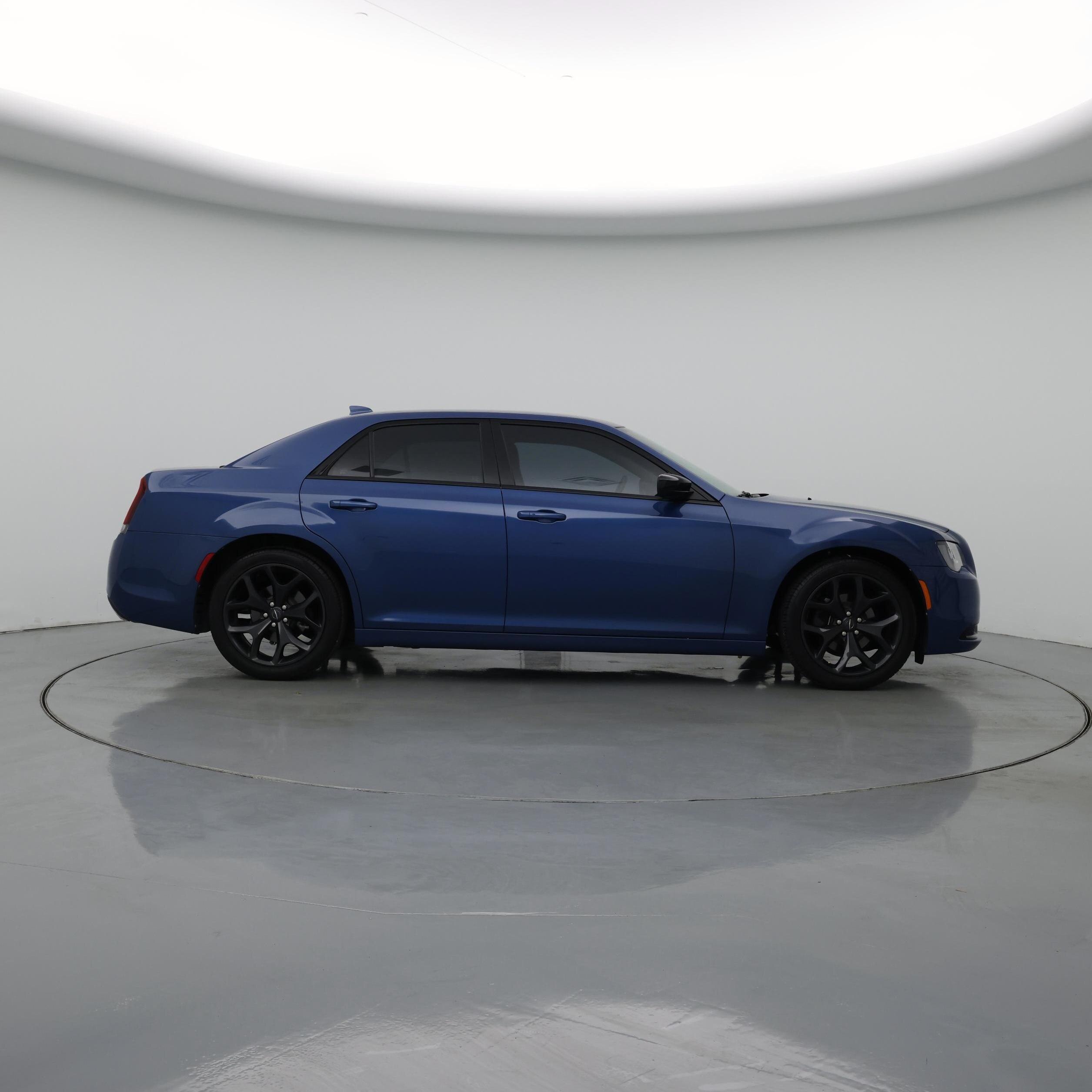 Thumbnail: 2020 Chrysler 300 - 7