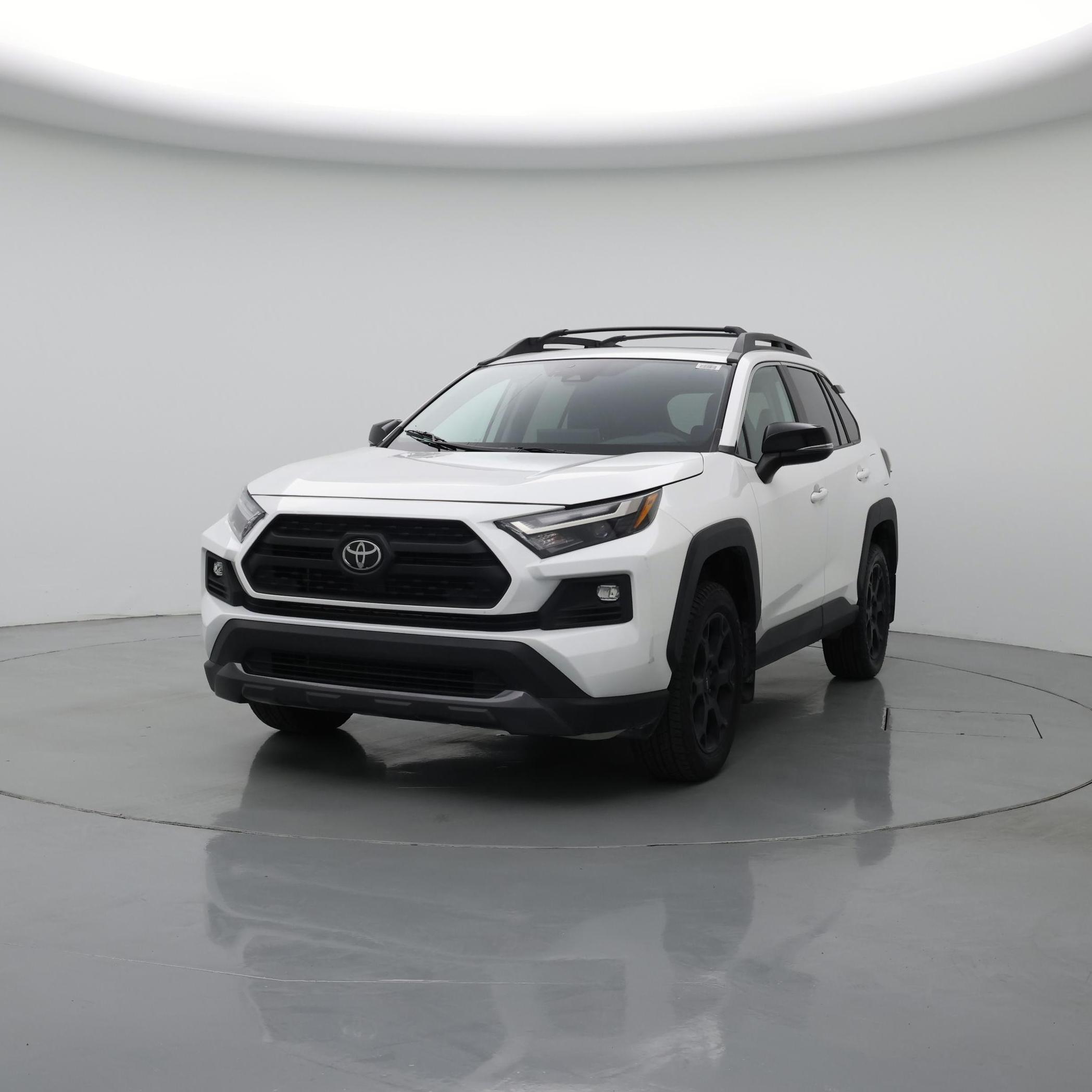Thumbnail: 2022 Toyota RAV4 - 4