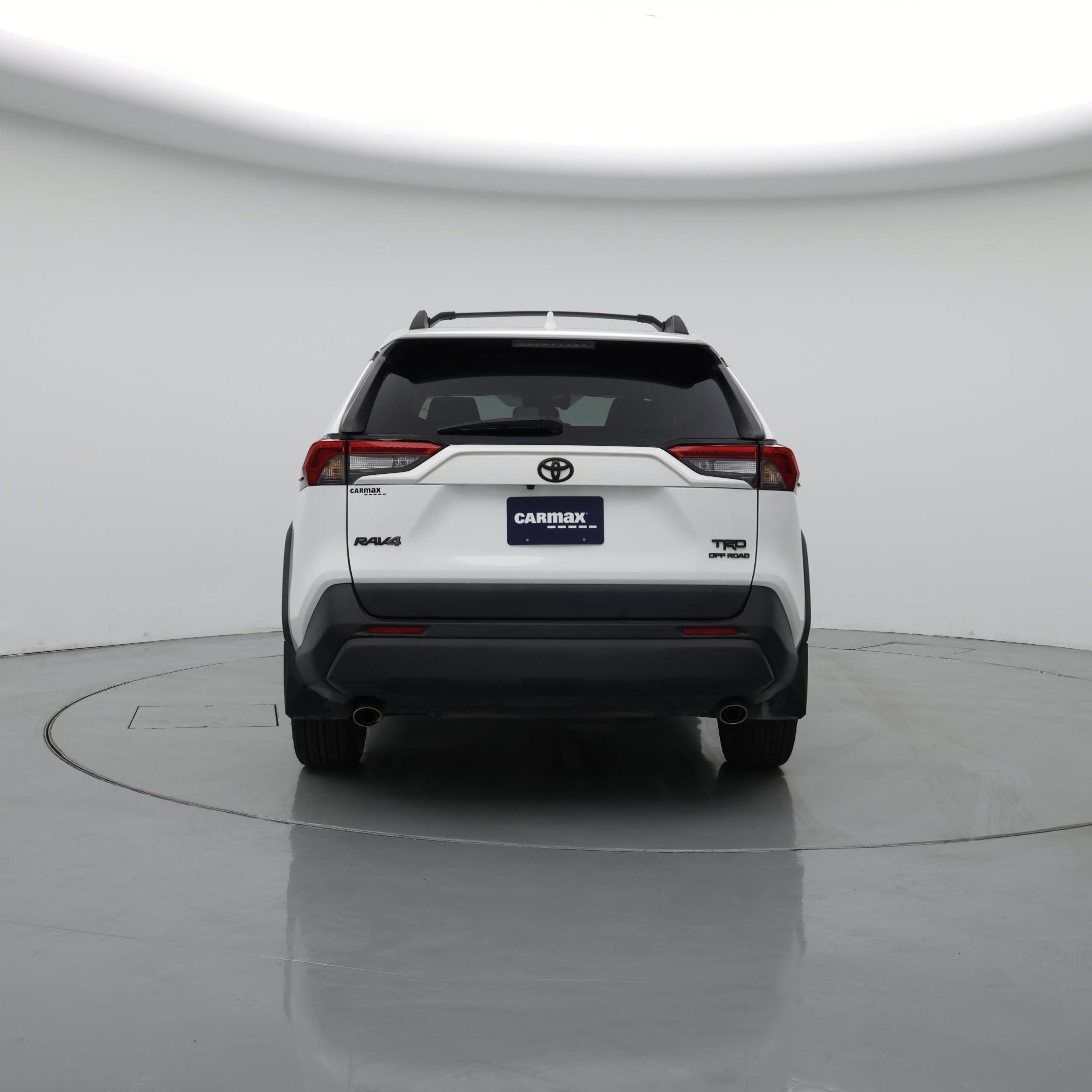 Thumbnail: 2022 Toyota RAV4 - 6
