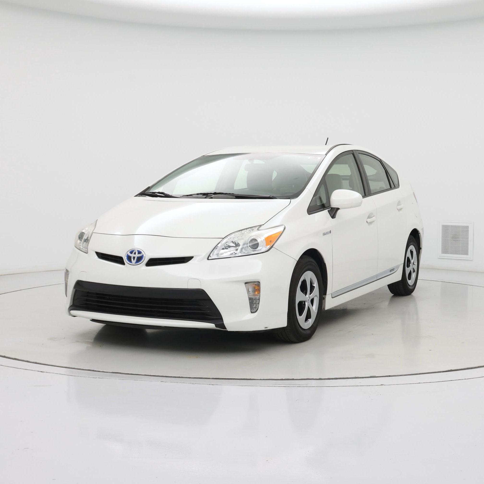 Thumbnail: 2014 Toyota Prius - 4