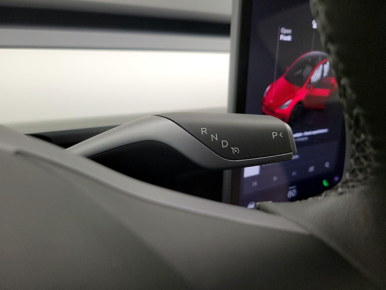 2025 Tesla Model Y Performance - Photo 17