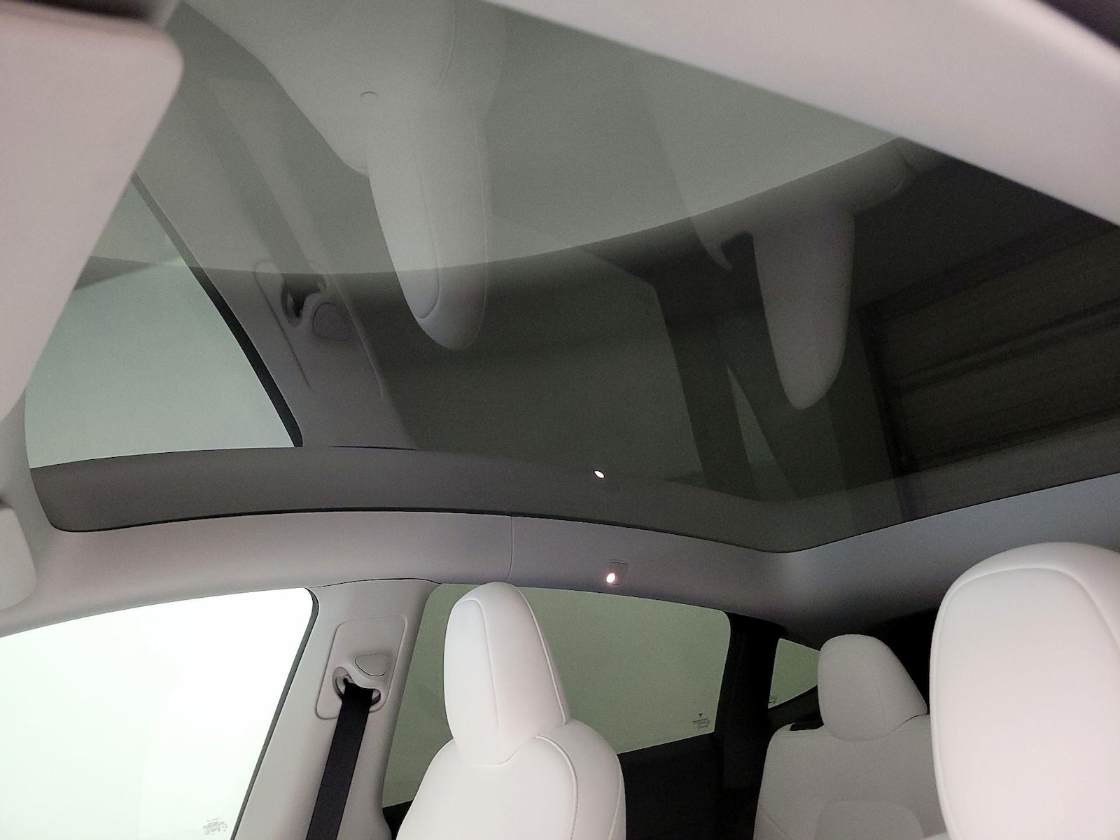2025 Tesla Model Y Performance - Photo 18