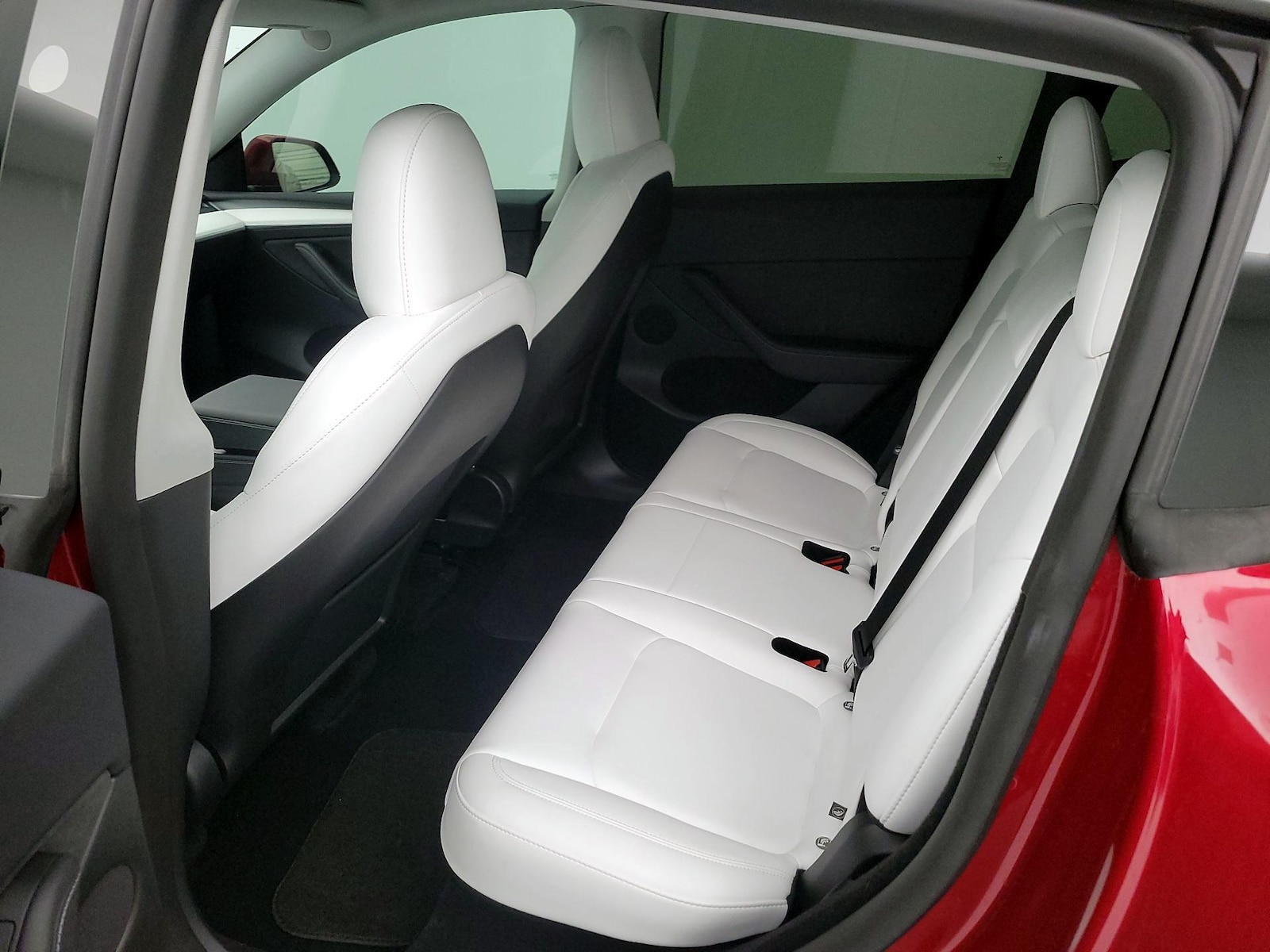2025 Tesla Model Y Performance - Photo 19