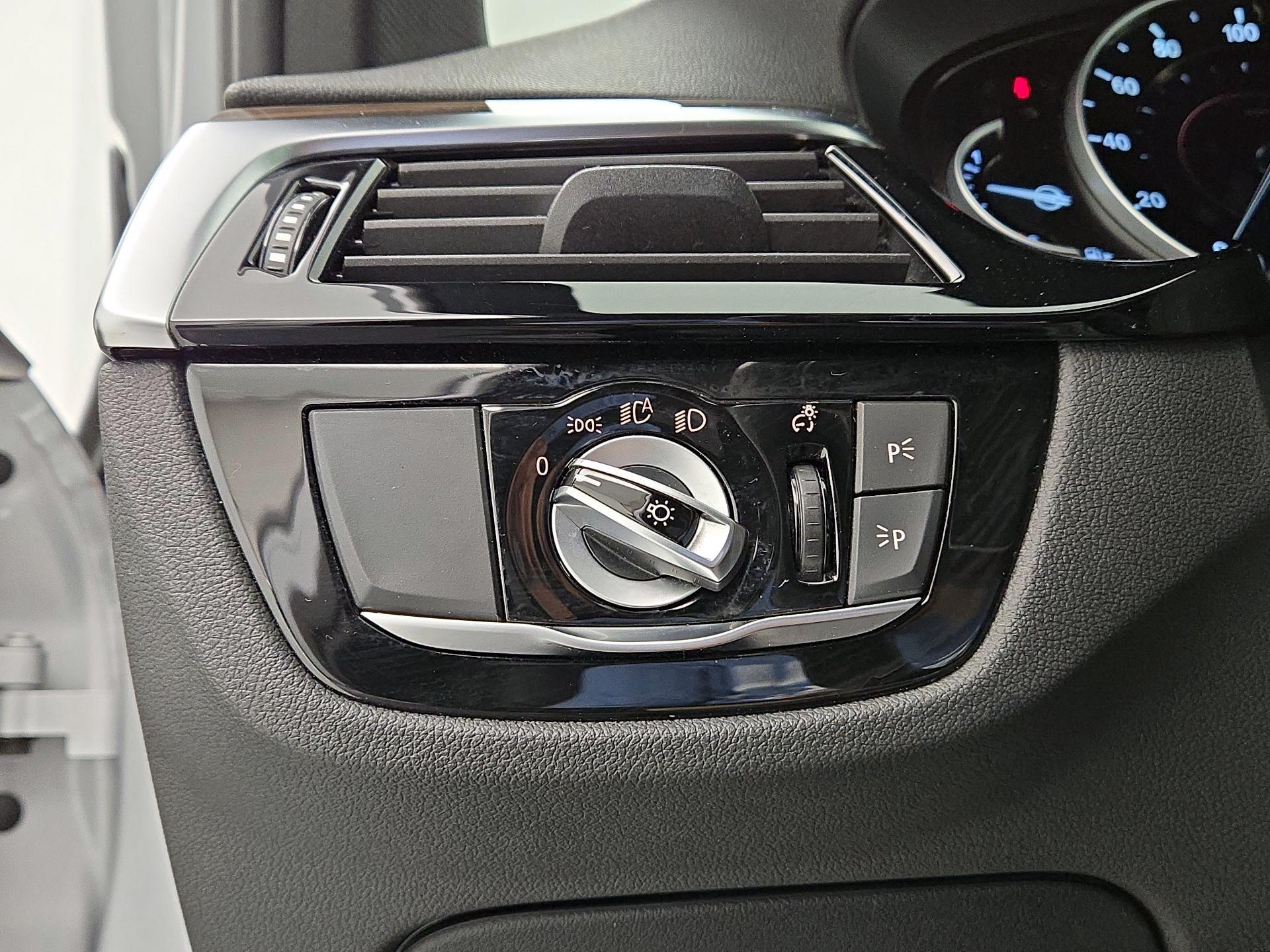 Thumbnail: 2019 BMW 5 Series - 13