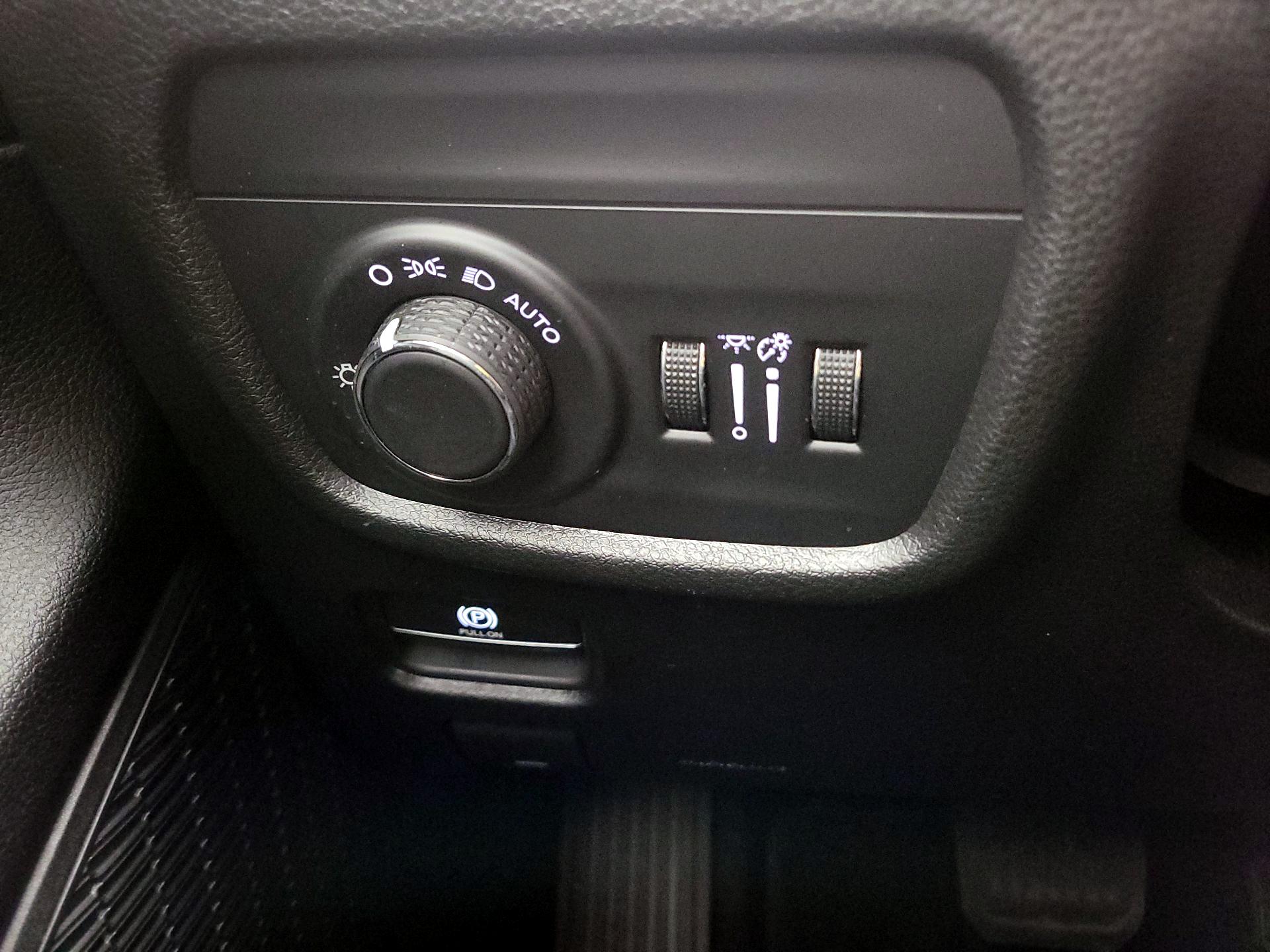 Thumbnail: 2023 Jeep Grand Cherokee - 13