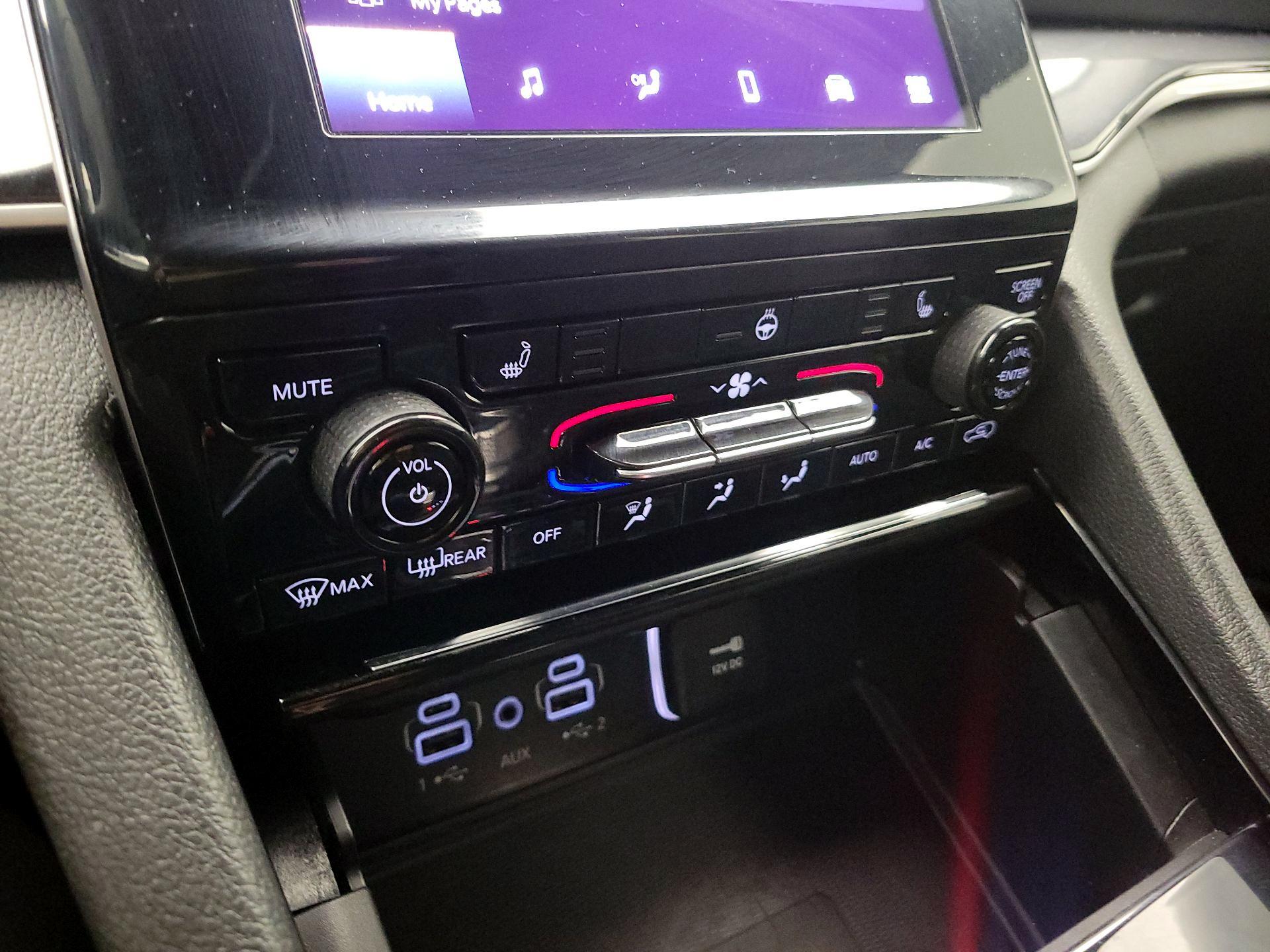 Thumbnail: 2023 Jeep Grand Cherokee - 16