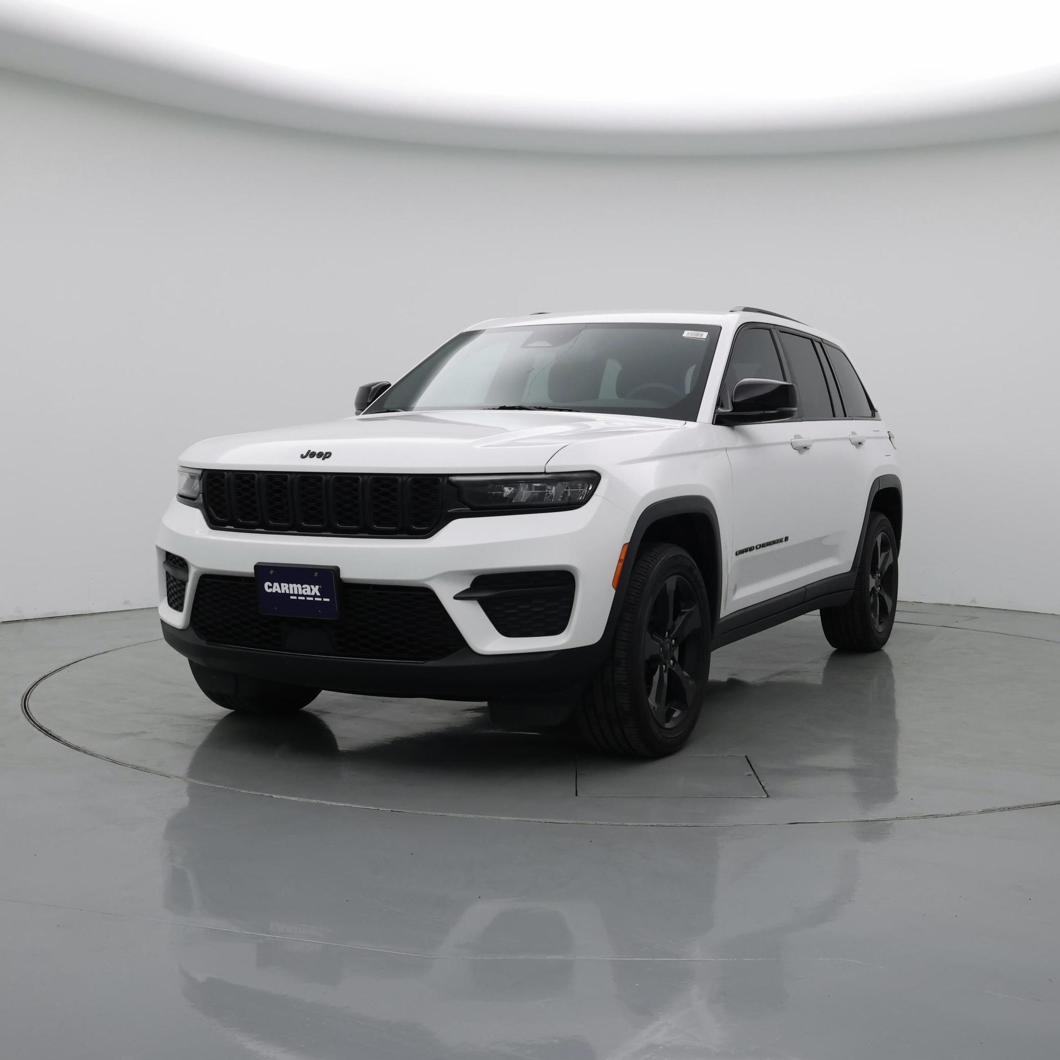 Thumbnail: 2023 Jeep Grand Cherokee - 4