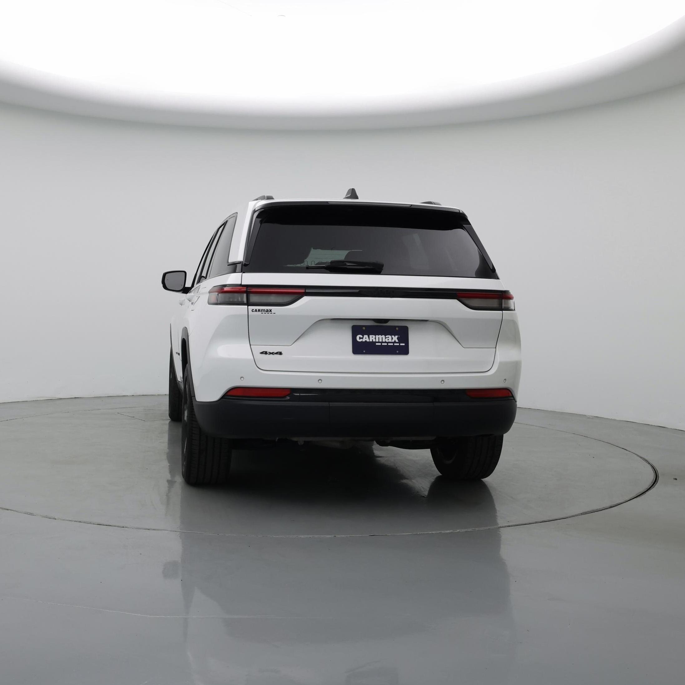 Thumbnail: 2023 Jeep Grand Cherokee - 6