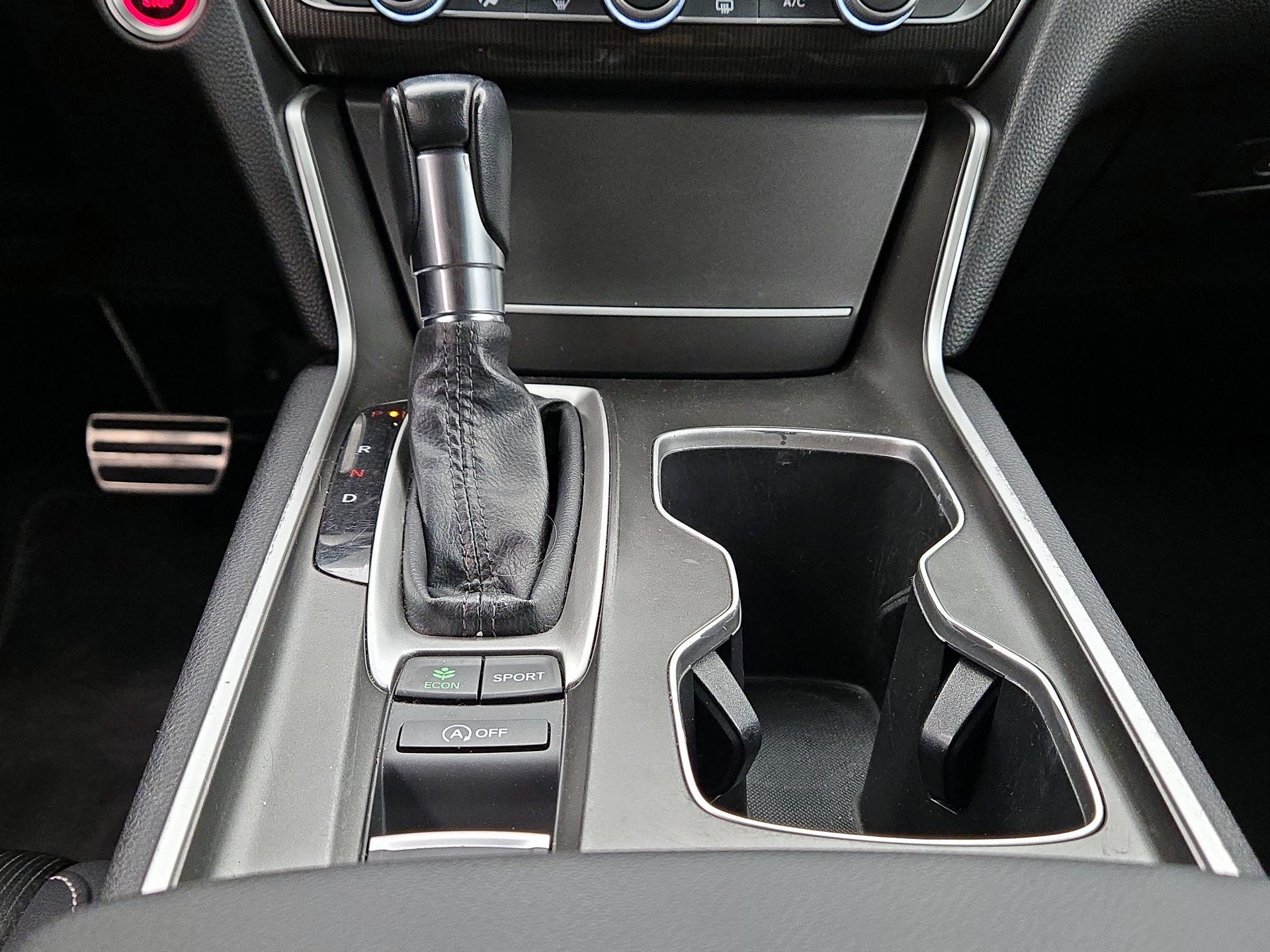 Thumbnail: 2022 Honda Accord - 17