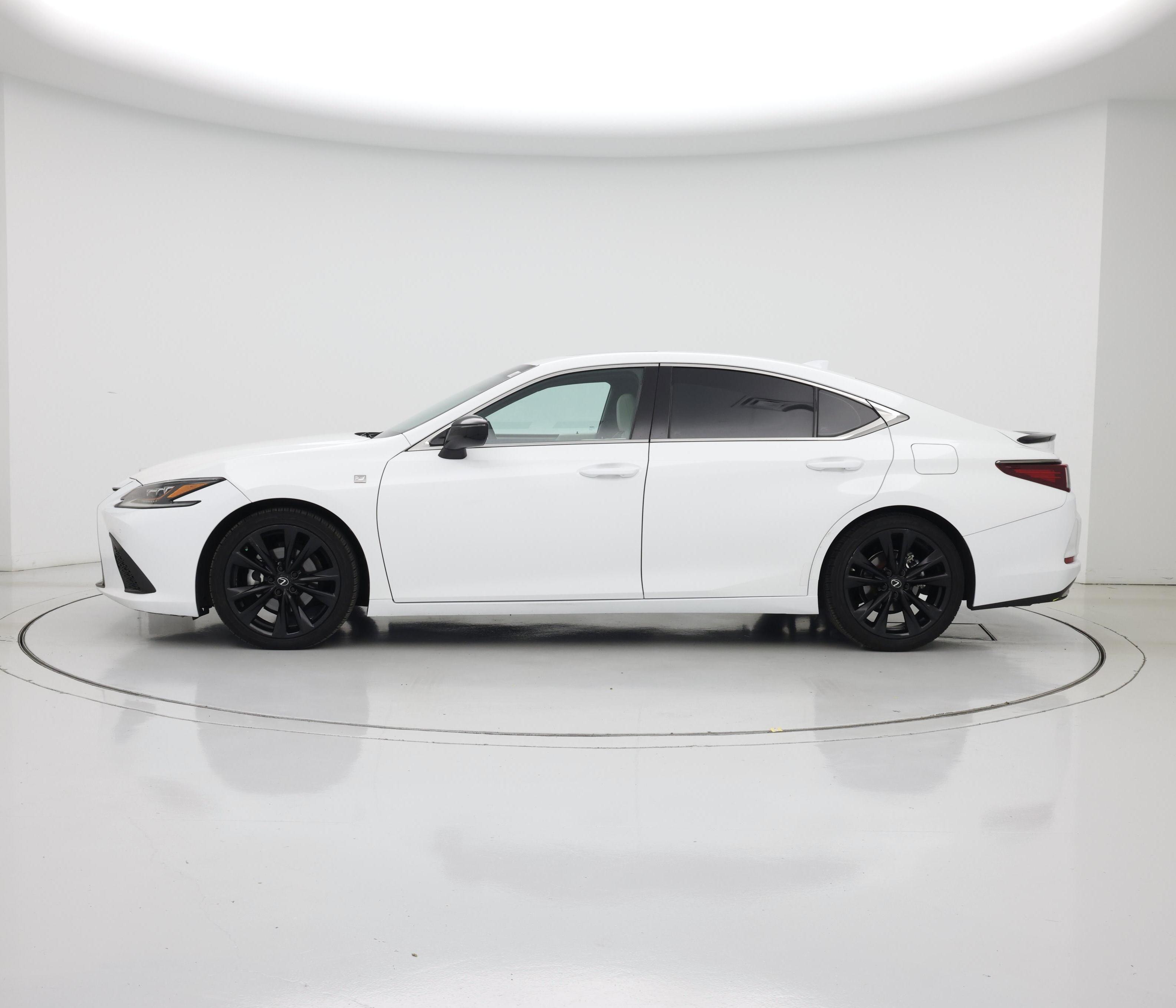 Thumbnail: 2021 Lexus ES - 3