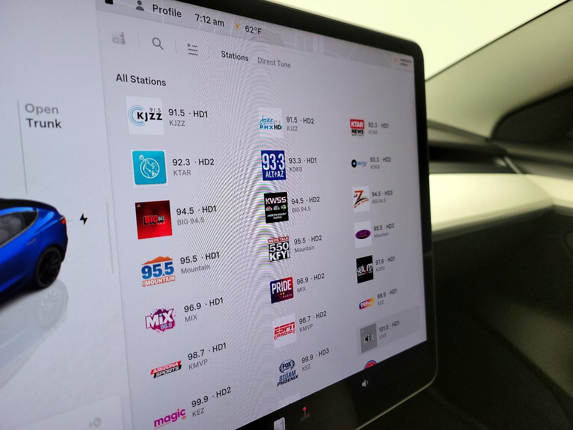 Thumbnail: 2023 Tesla Model 3 - 16