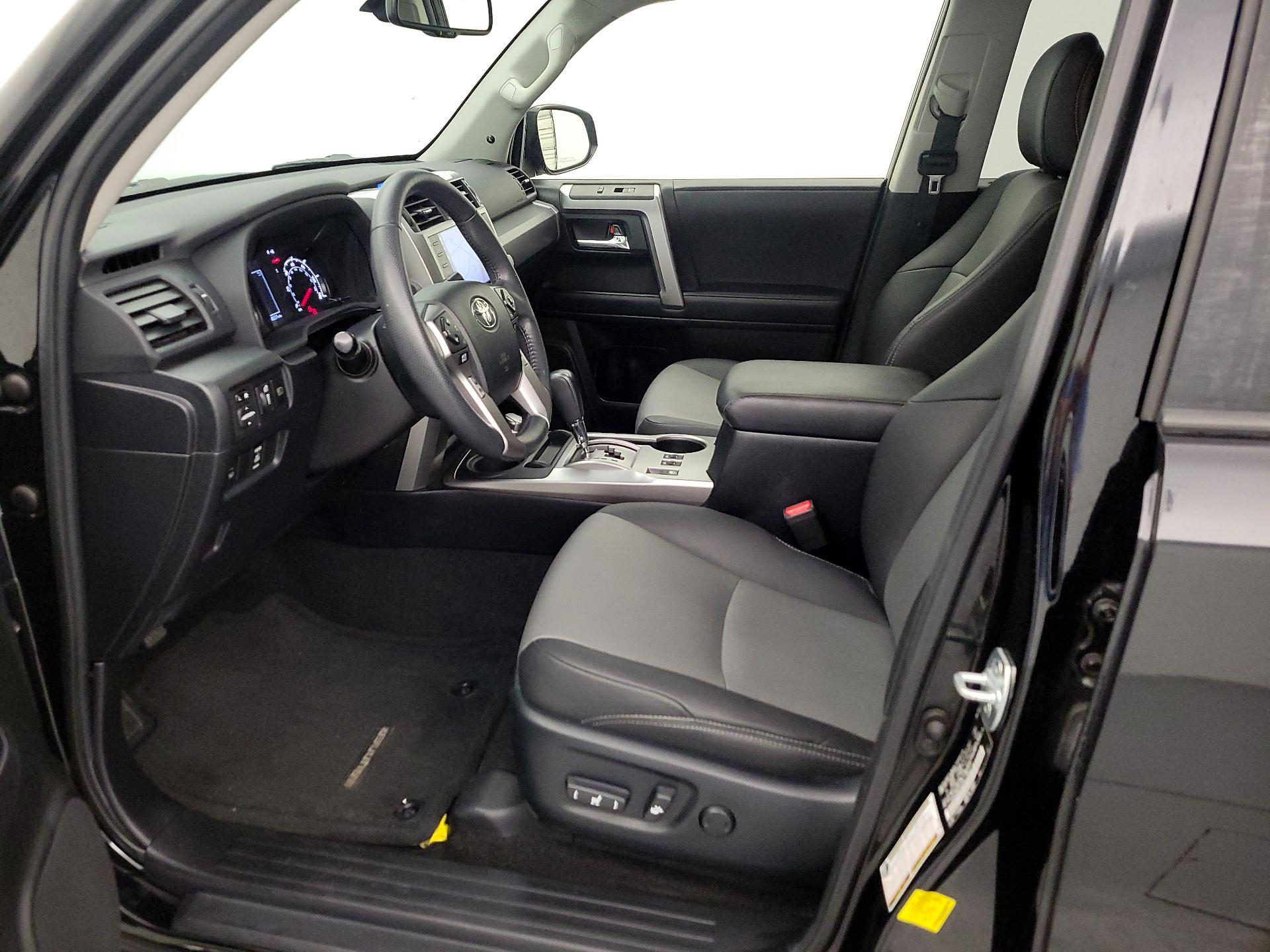 Thumbnail: 2020 Toyota 4Runner - 11