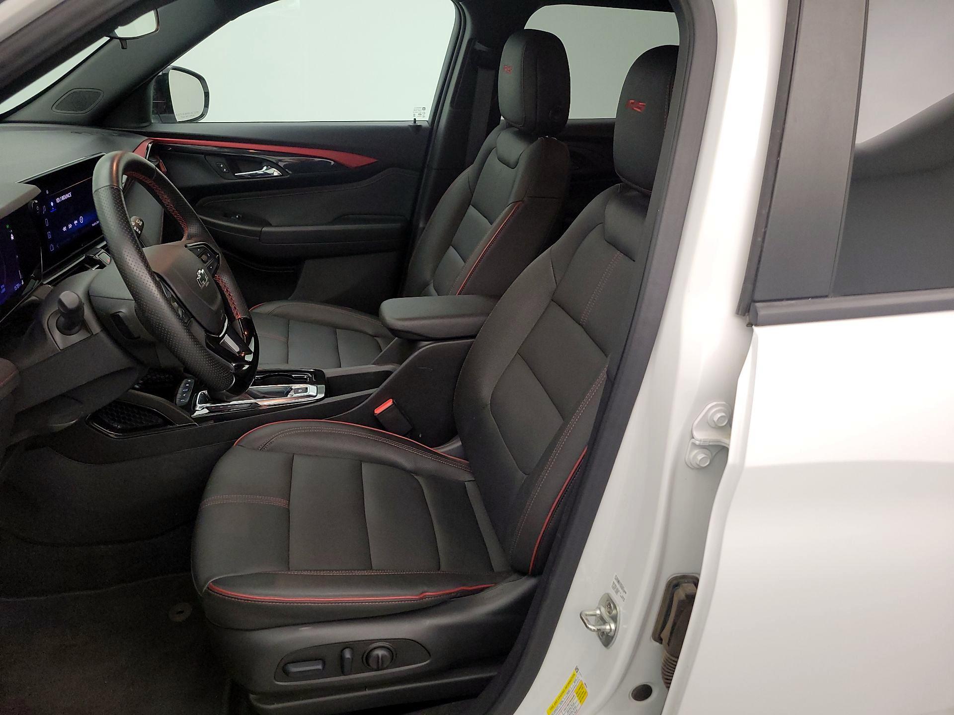 Thumbnail: 2025 Chevrolet TrailBlazer - 11