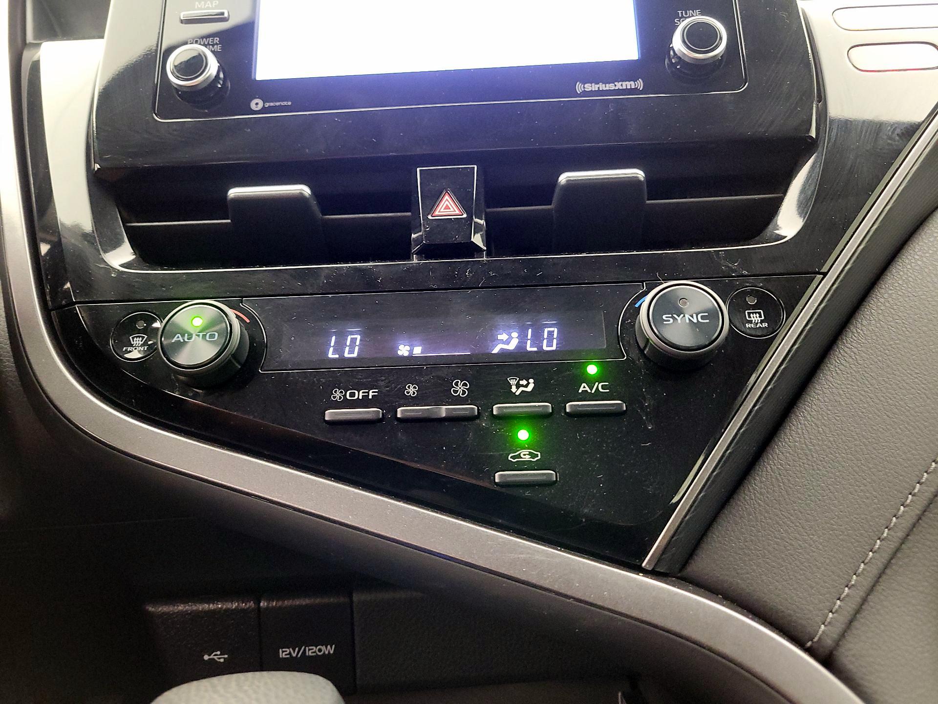 Thumbnail: 2024 Toyota Camry - 16