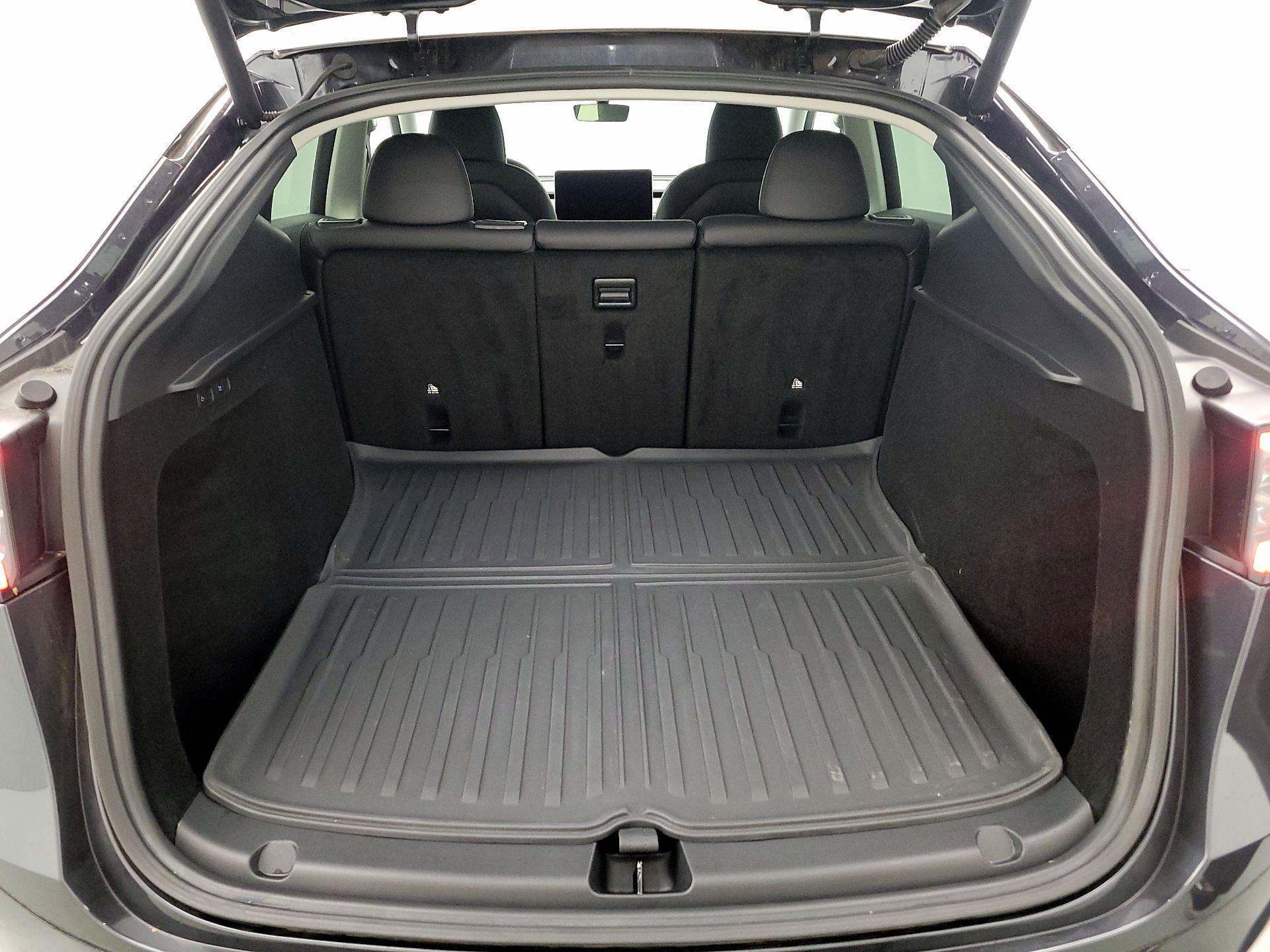 Thumbnail: 2024 Tesla Model Y - 19