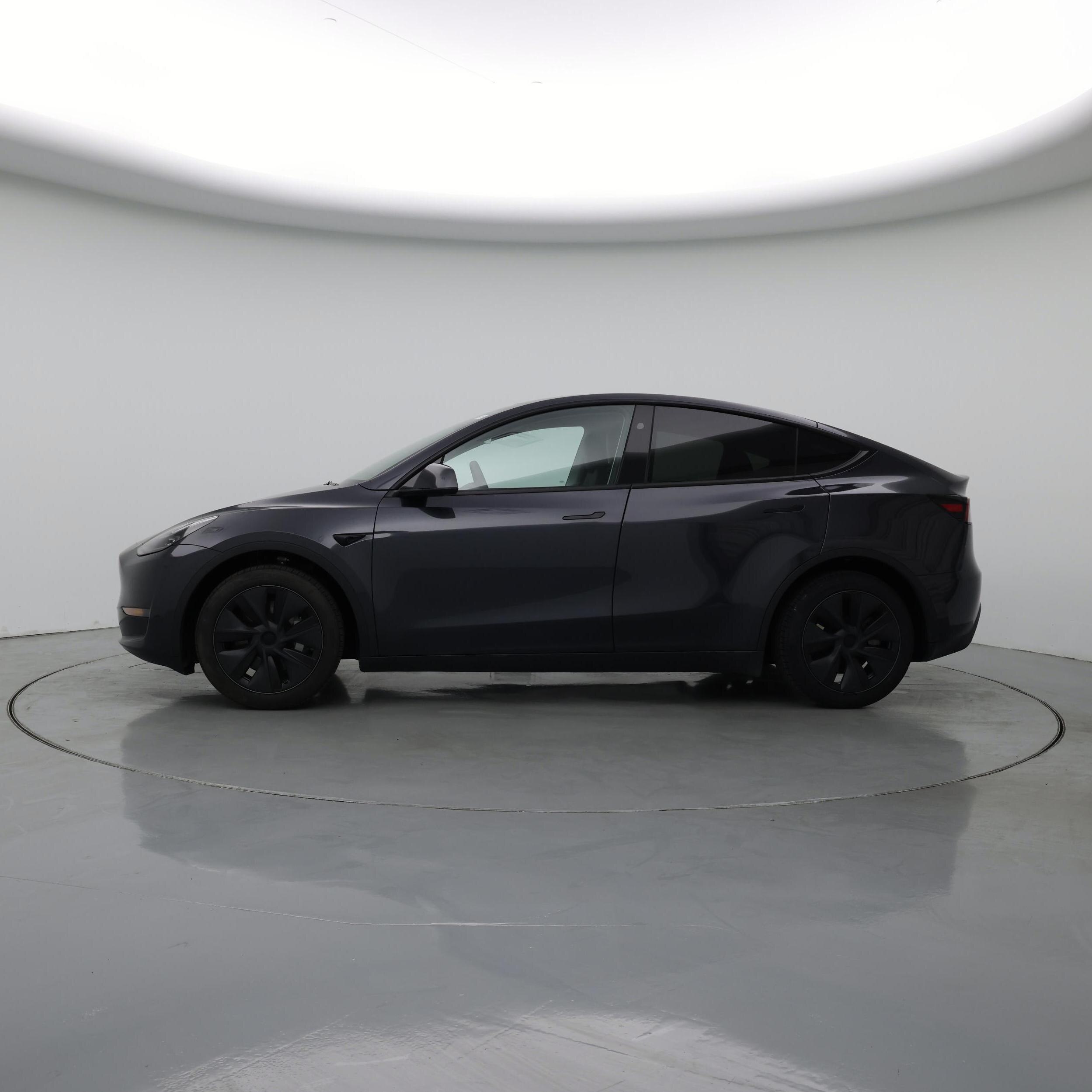 Thumbnail: 2024 Tesla Model Y - 3