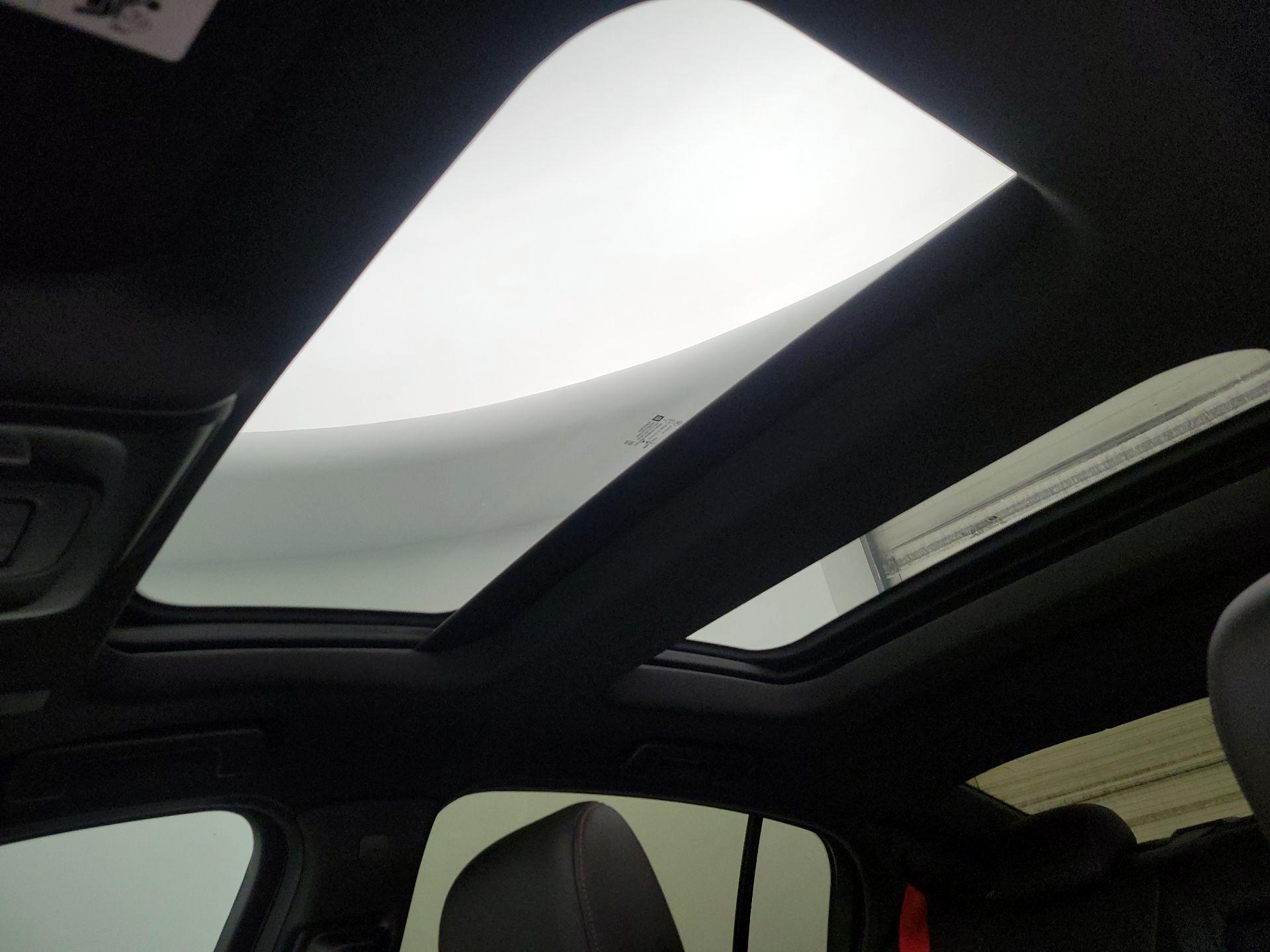 Thumbnail: 2022 Cadillac CT5 - 19