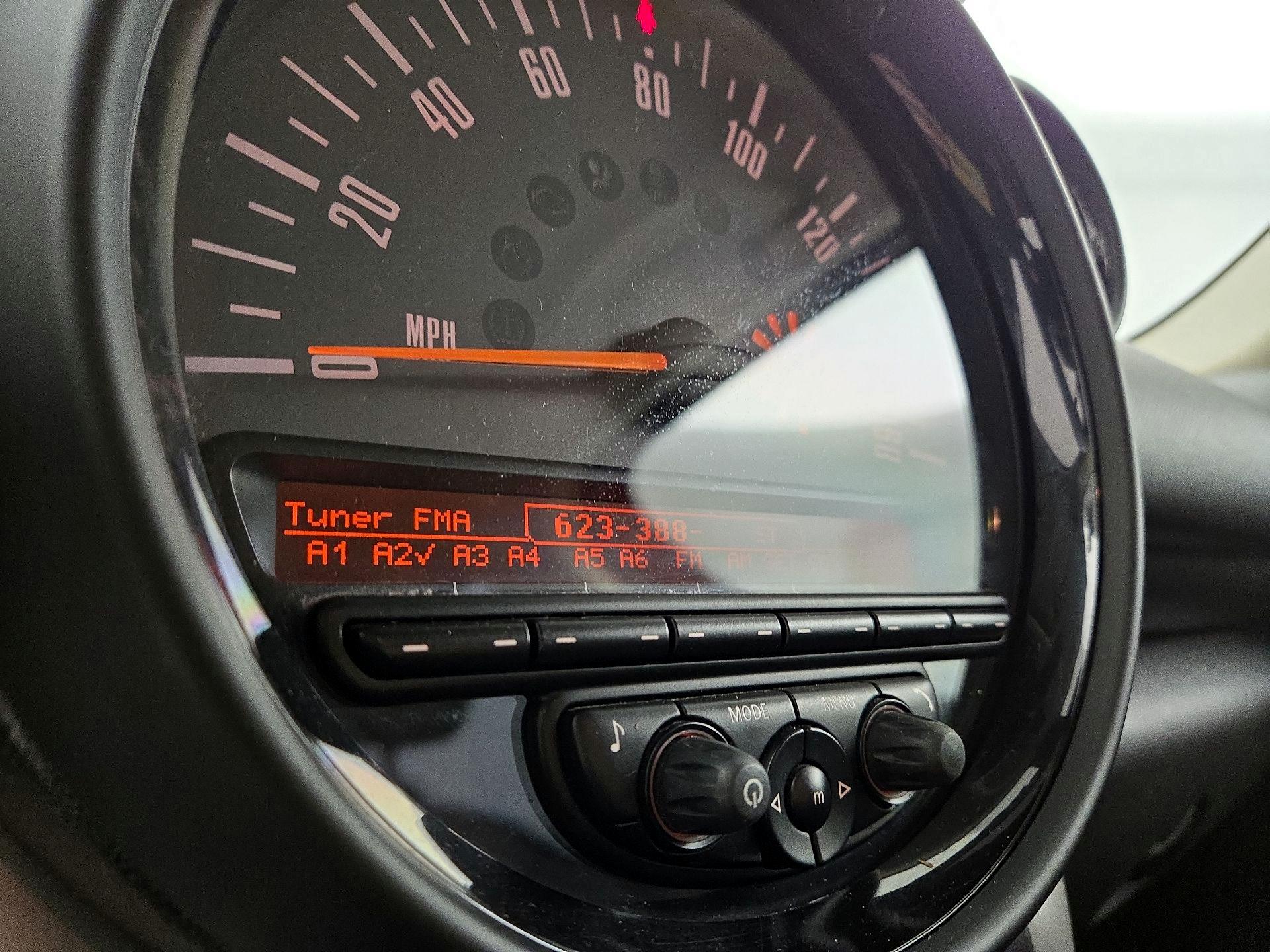 Thumbnail: 2015 MINI Cooper Countryman - 13