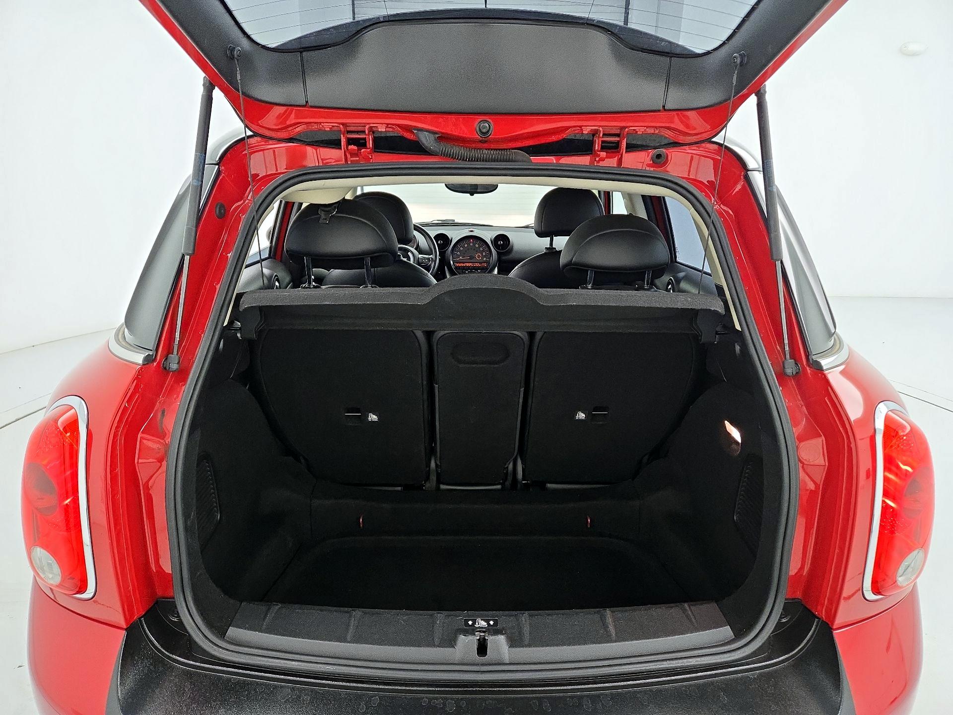 Thumbnail: 2015 MINI Cooper Countryman - 18