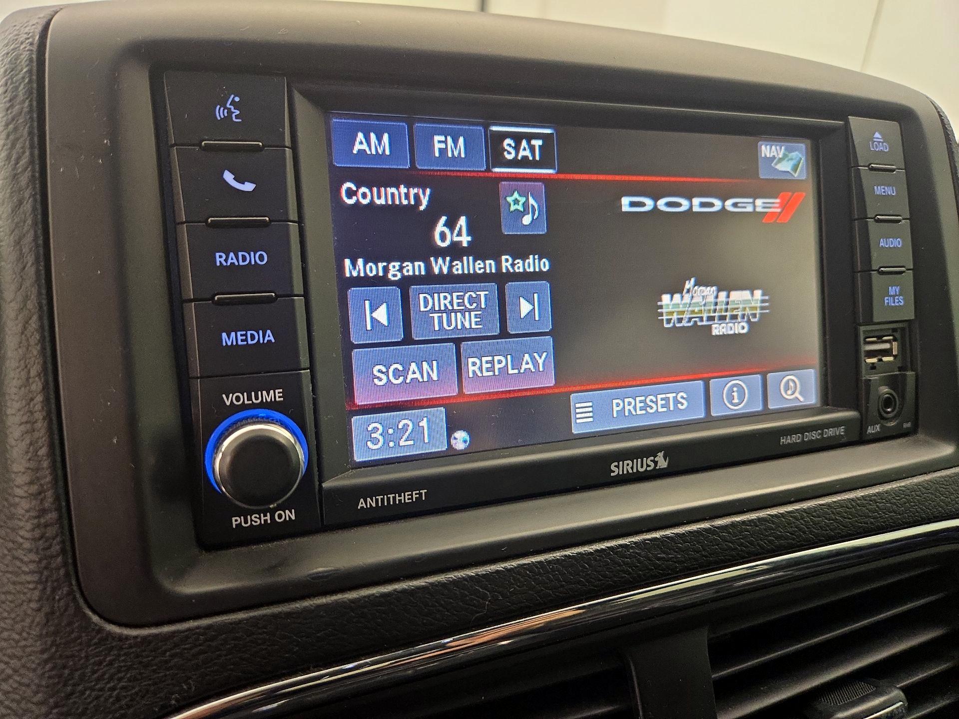 Thumbnail: 2017 Dodge Grand Caravan - 16