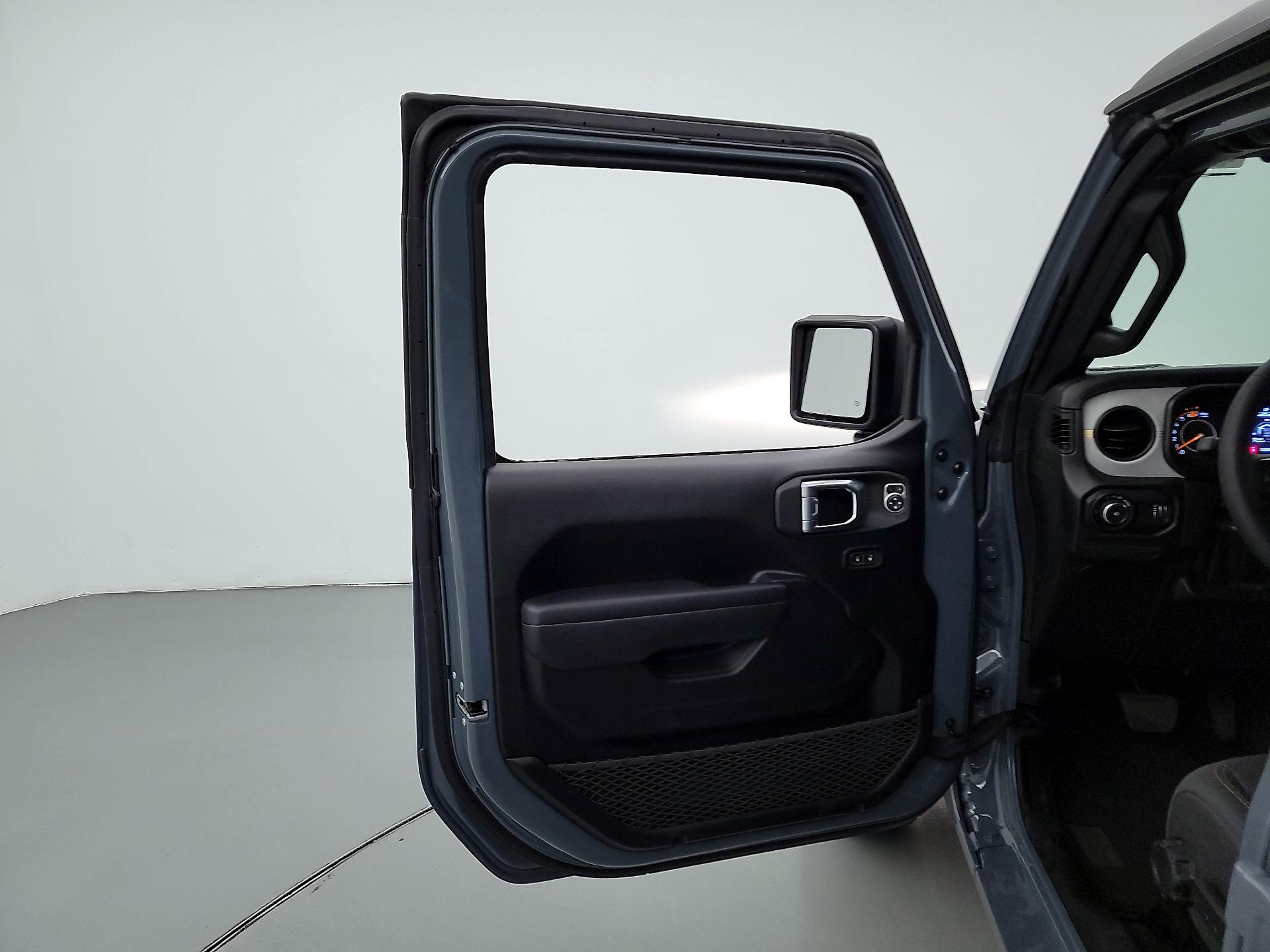 Thumbnail: 2024 Jeep Wrangler - 12
