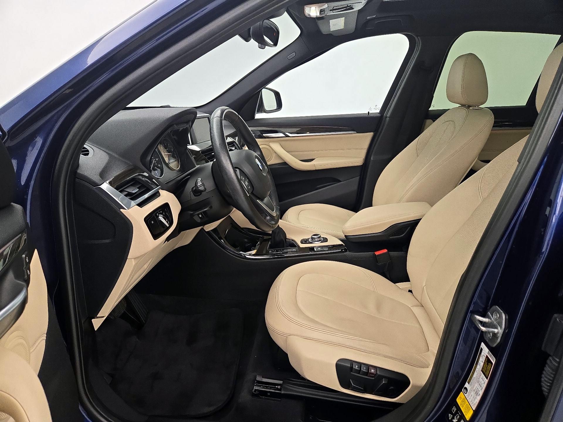 Thumbnail: 2016 BMW X1 - 9