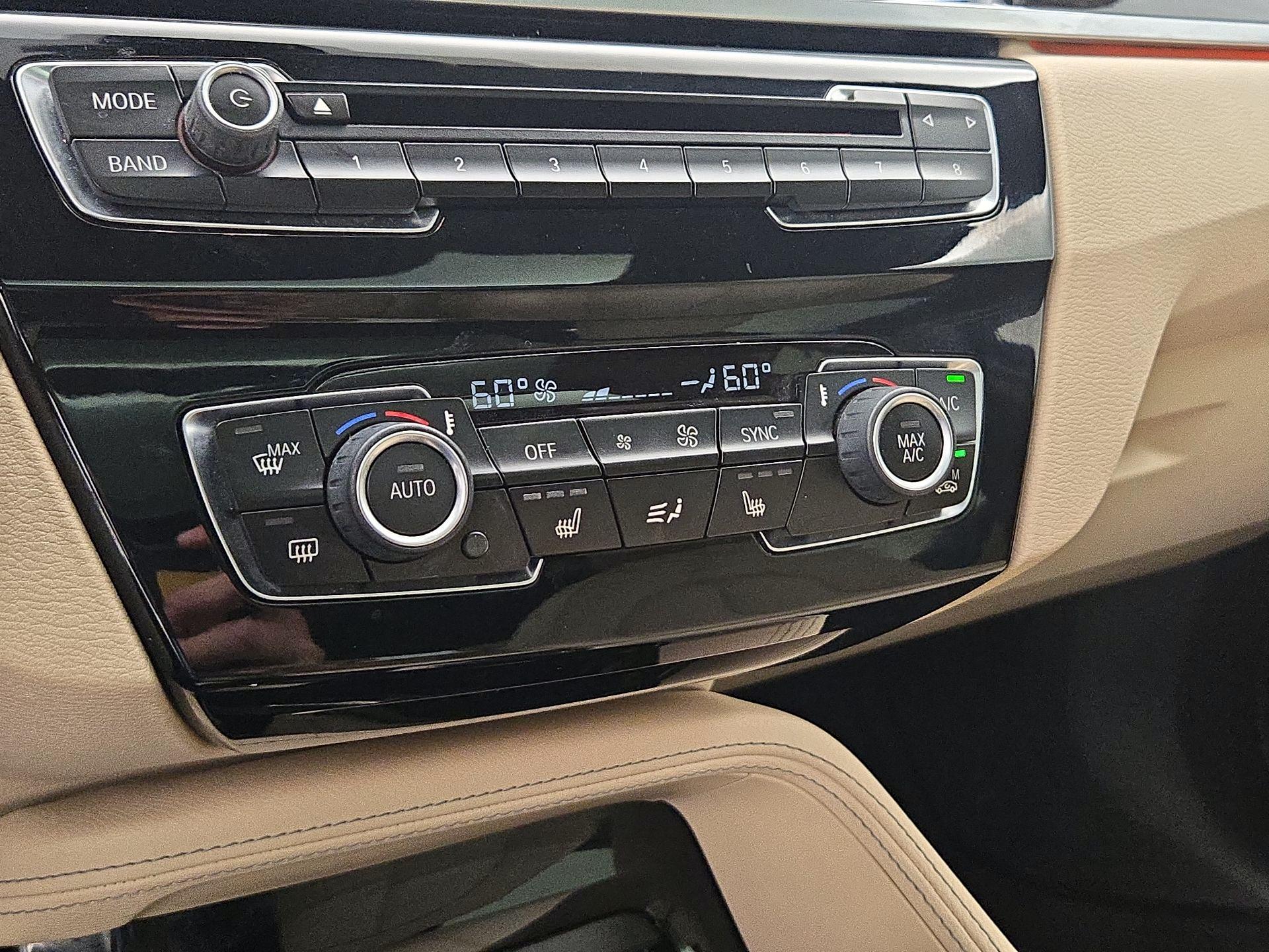 Thumbnail: 2016 BMW X1 - 15