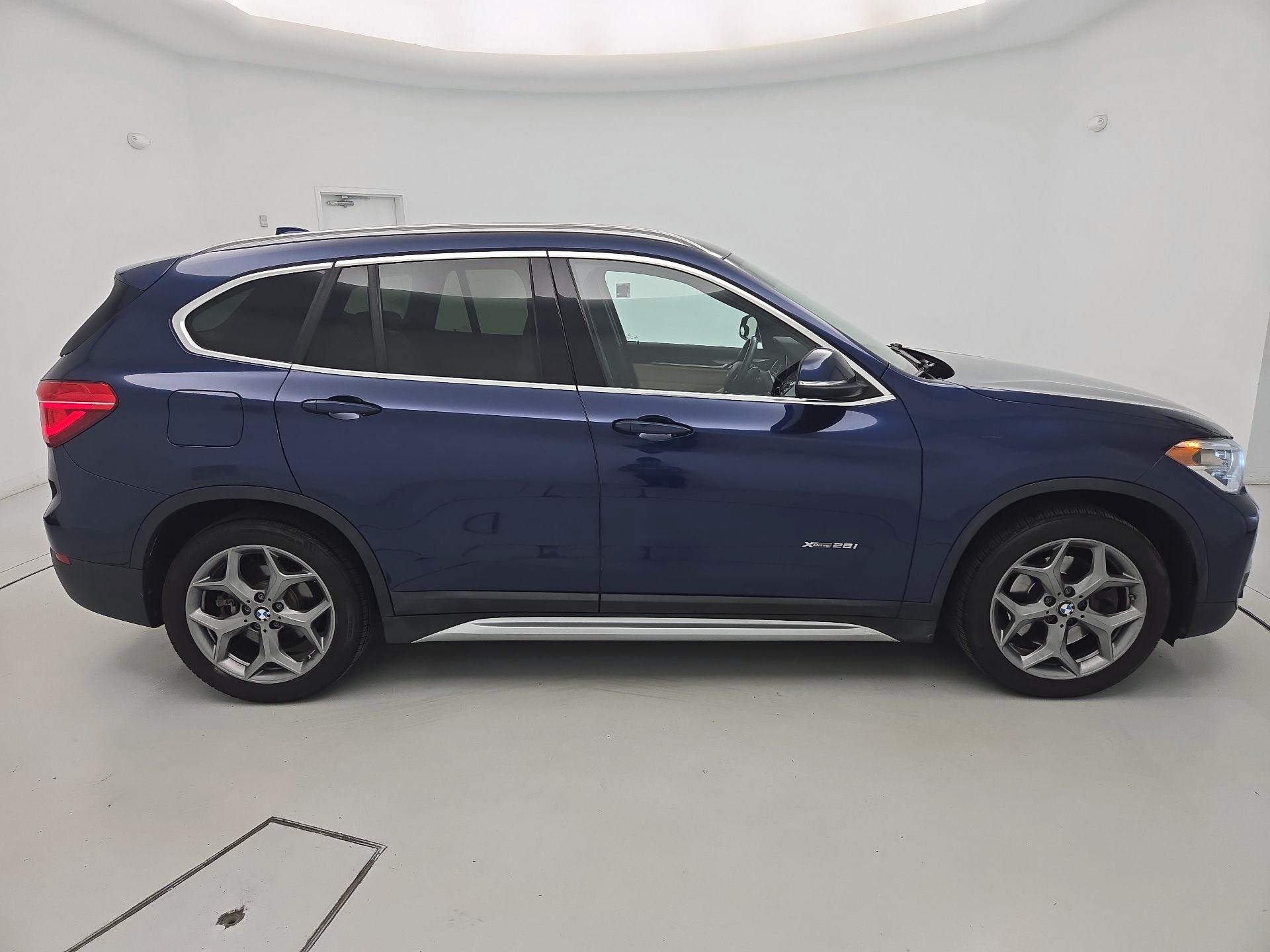 Thumbnail: 2016 BMW X1 - 4