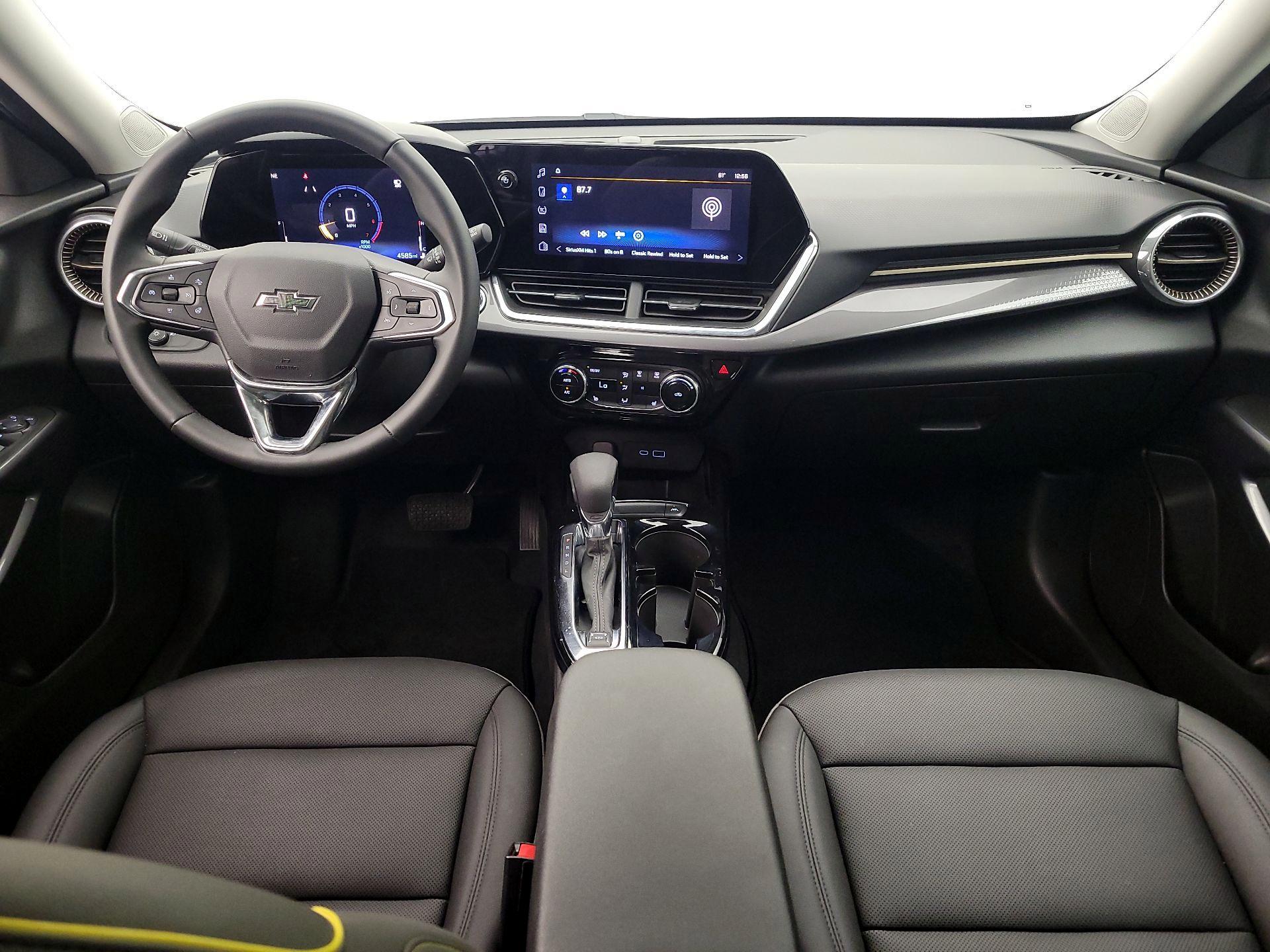 Thumbnail: 2026 Chevrolet Trax - 9