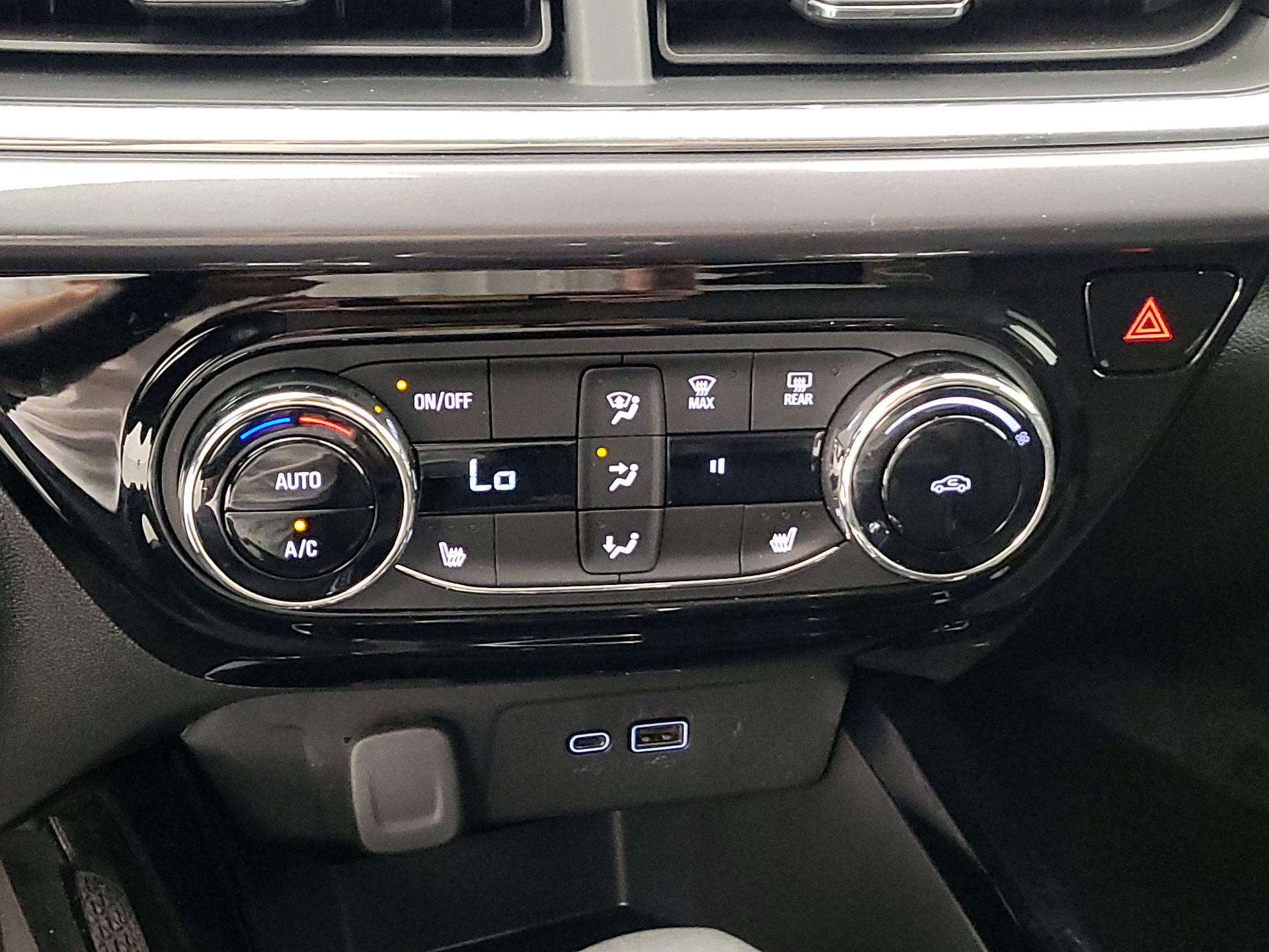 Thumbnail: 2026 Chevrolet Trax - 16