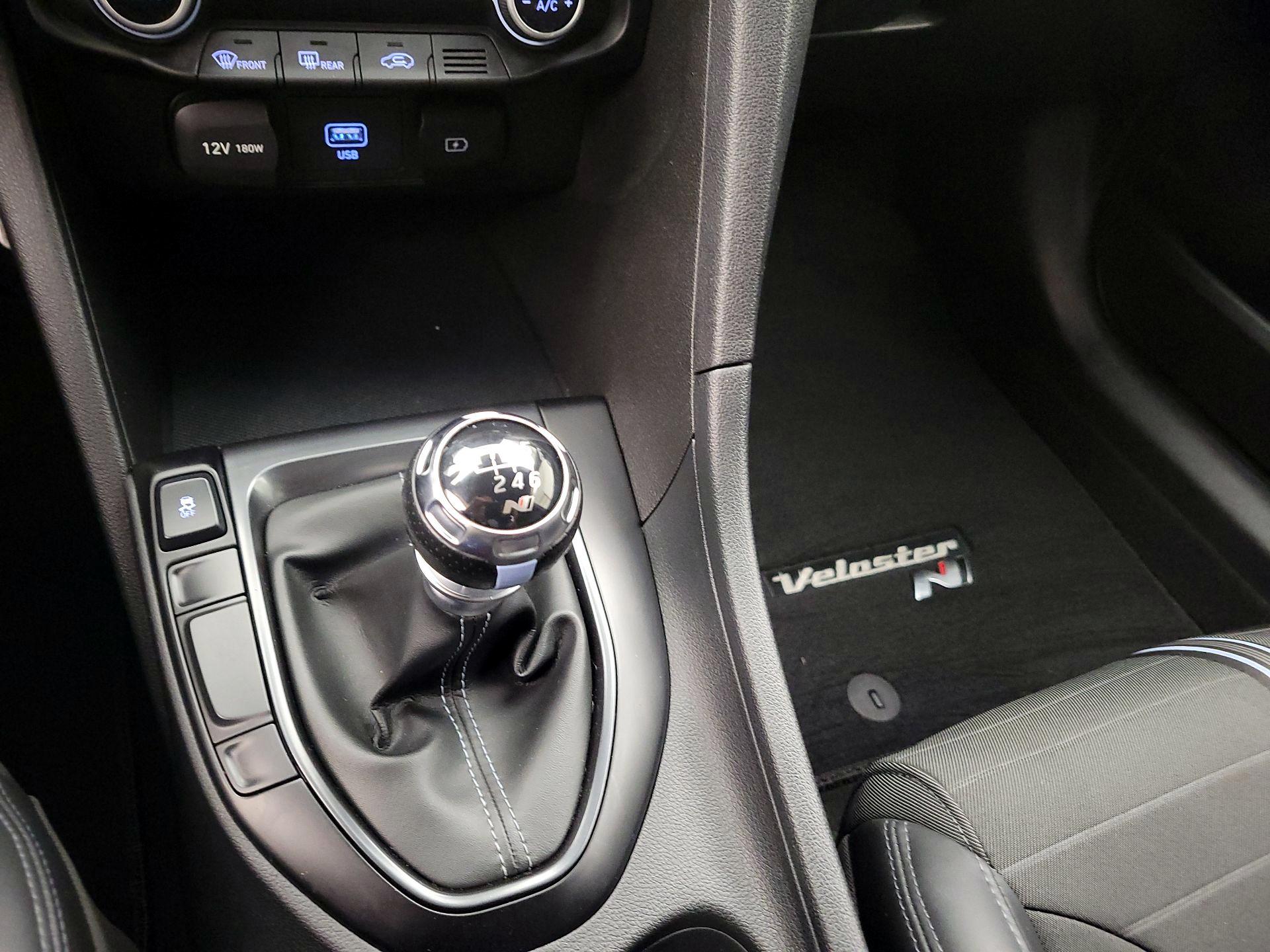 Thumbnail: 2021 Hyundai Veloster - 18