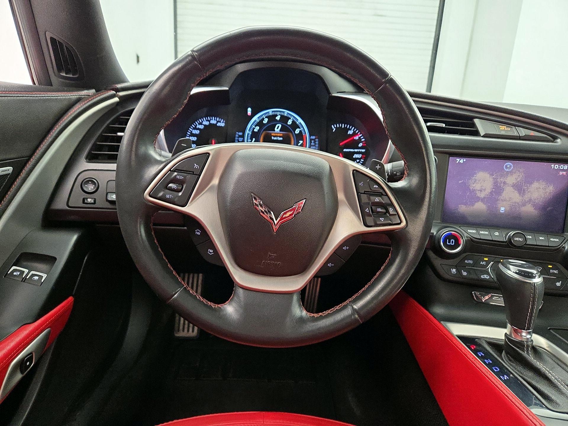 Thumbnail: 2015 Chevrolet Corvette - 10