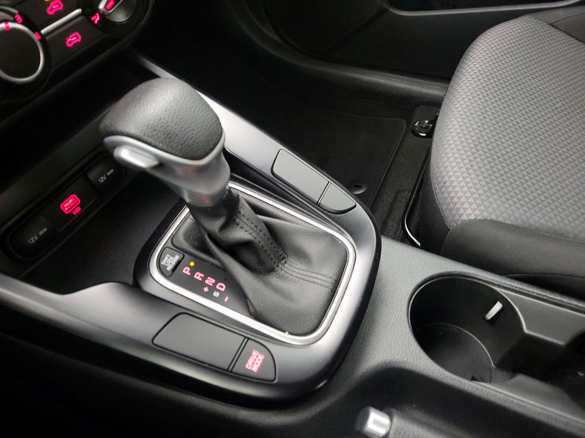 Thumbnail: 2022 Kia Soul - 17