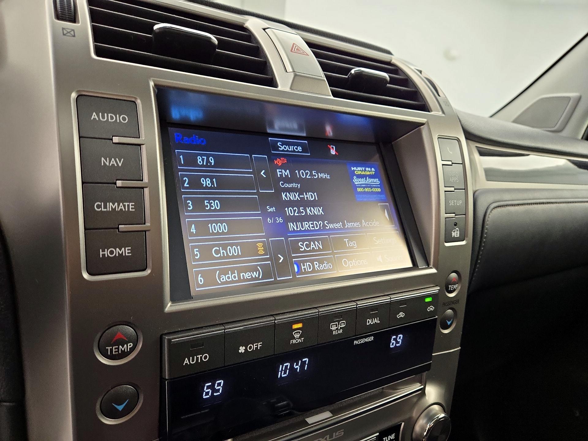Thumbnail: 2017 Lexus GX - 16