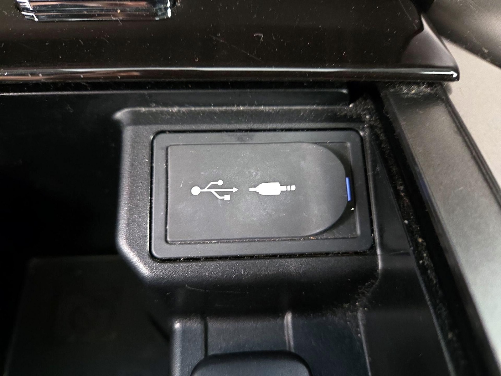 2017 Lexus GX Base - Photo 20