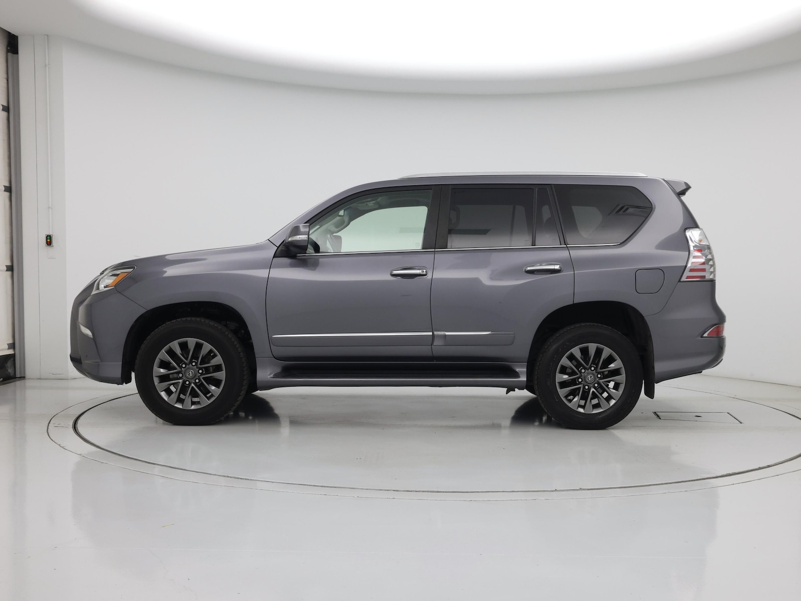 2017 Lexus GX Base - Photo 4