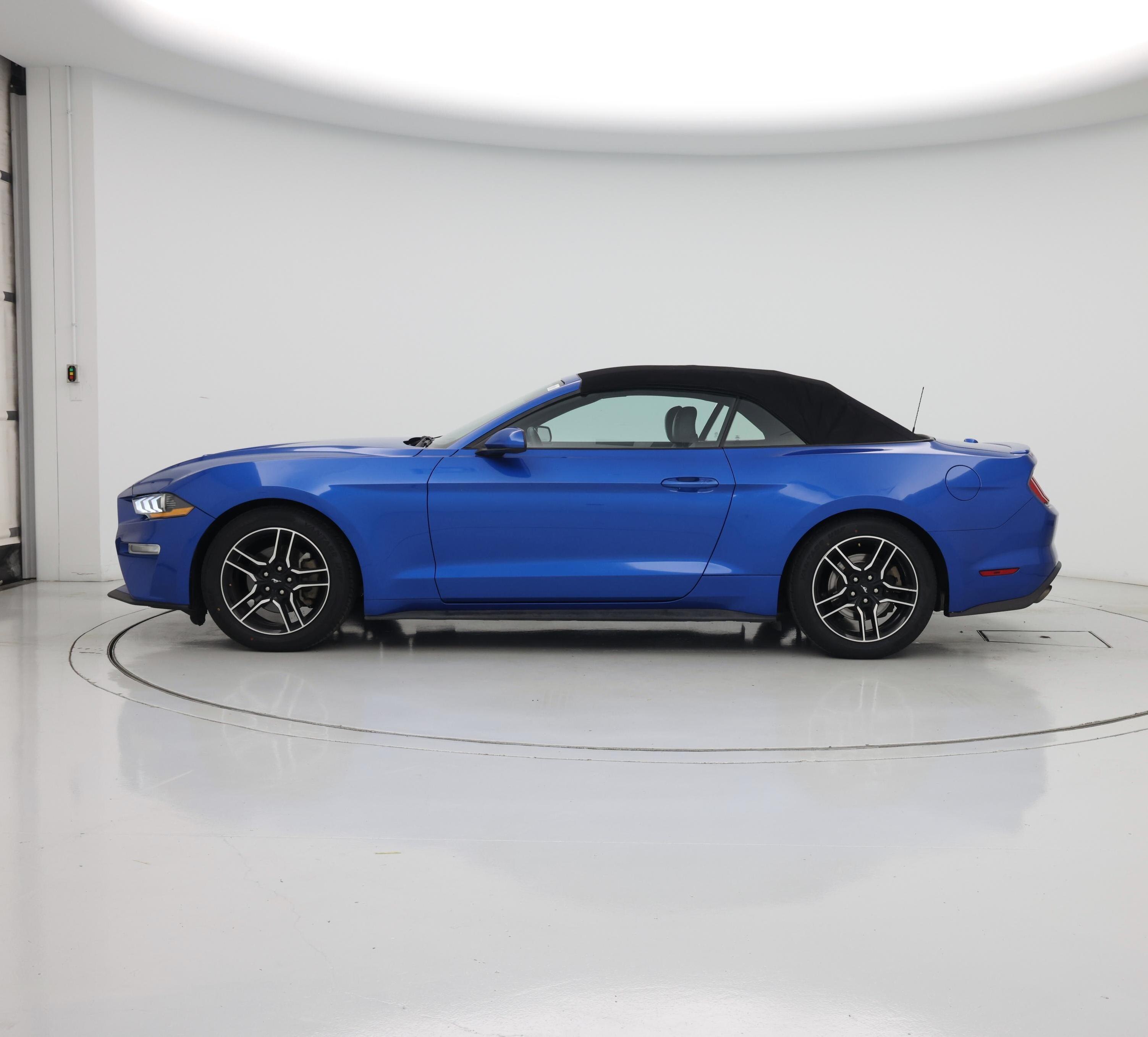 Thumbnail: 2021 Ford Mustang - 3