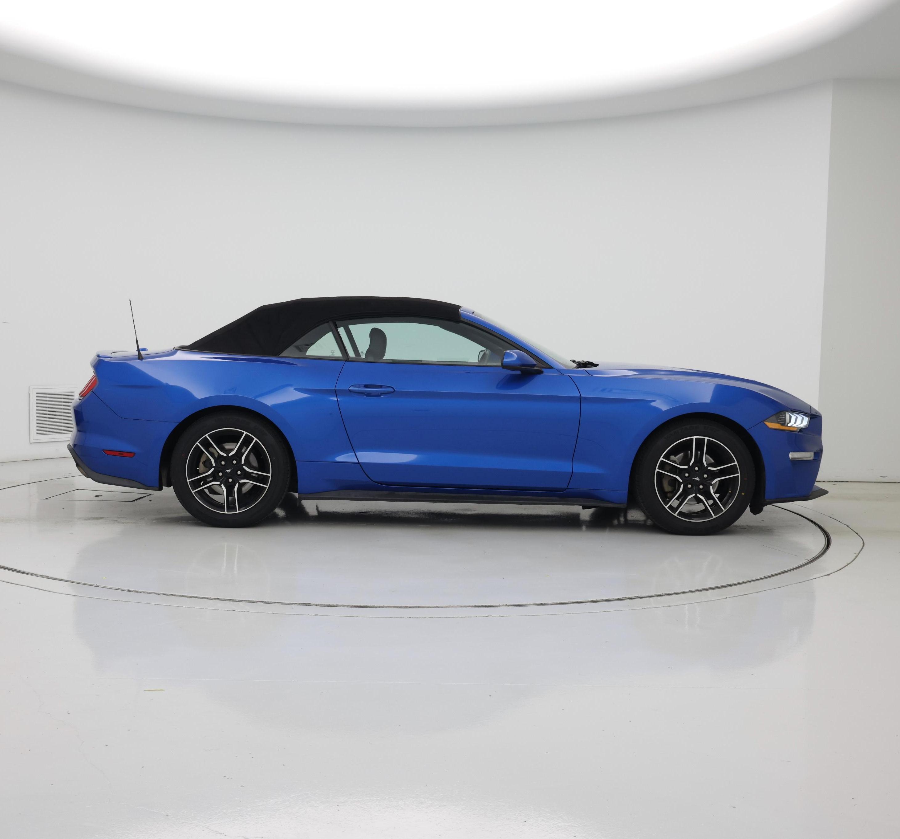 Thumbnail: 2021 Ford Mustang - 7