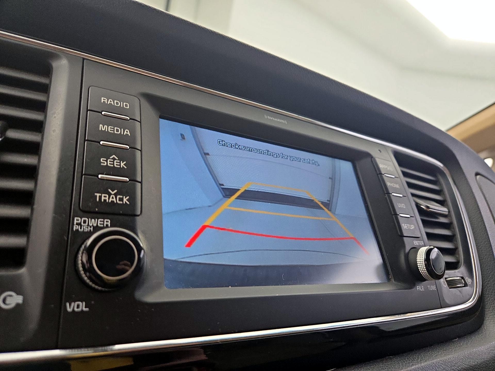 Thumbnail: 2018 Kia Sedona - 14