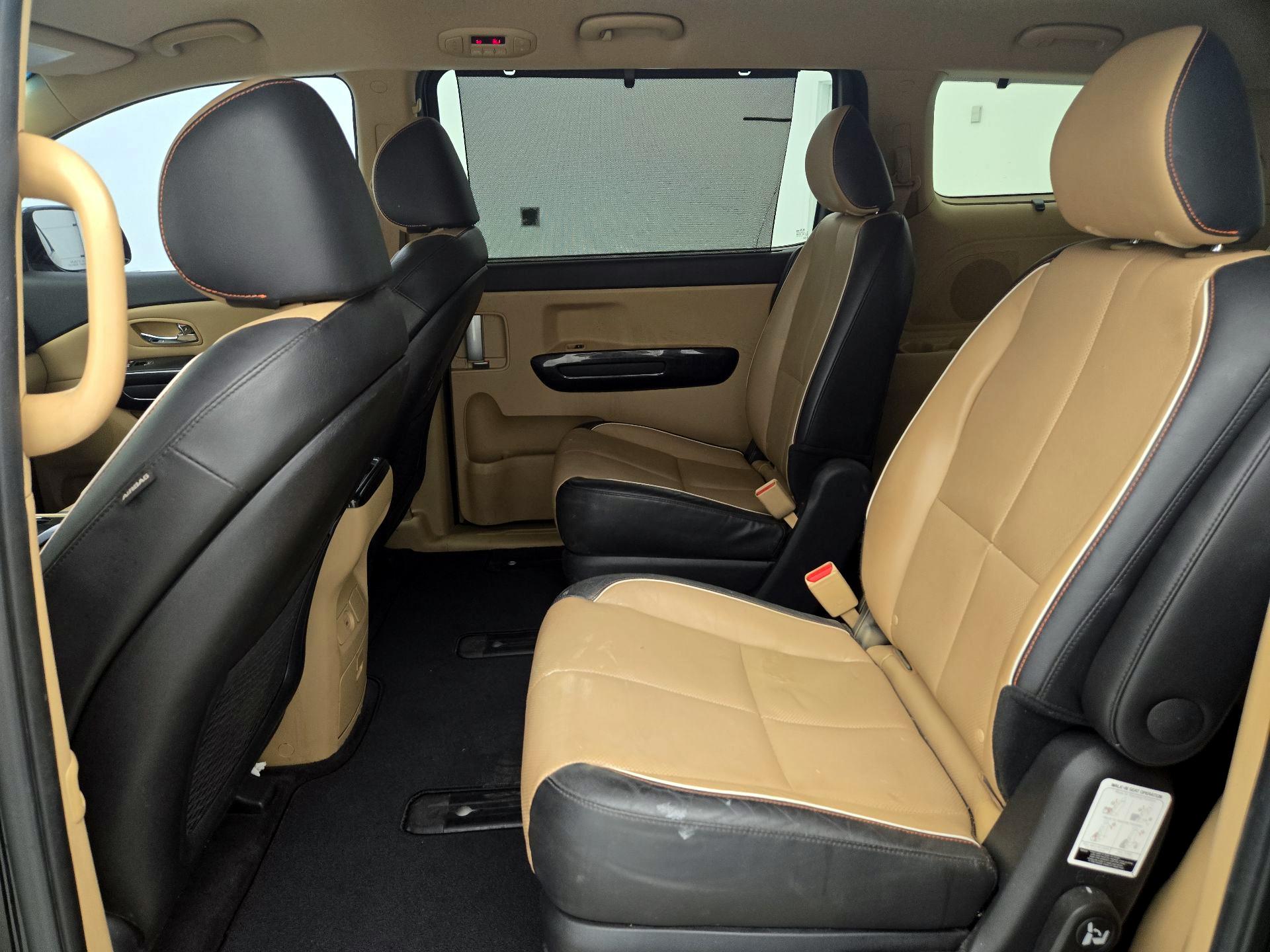 Thumbnail: 2018 Kia Sedona - 19