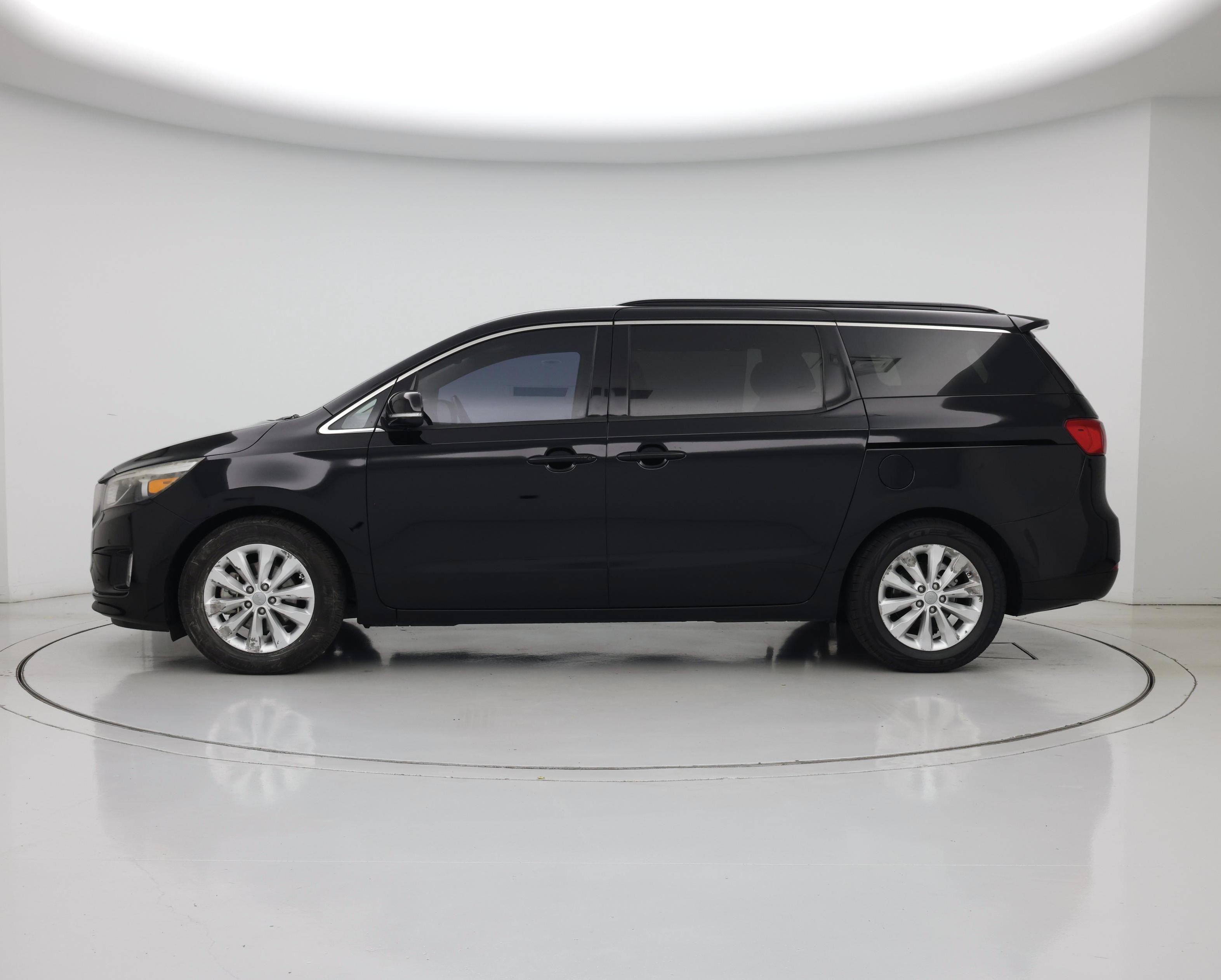 Thumbnail: 2018 Kia Sedona - 3
