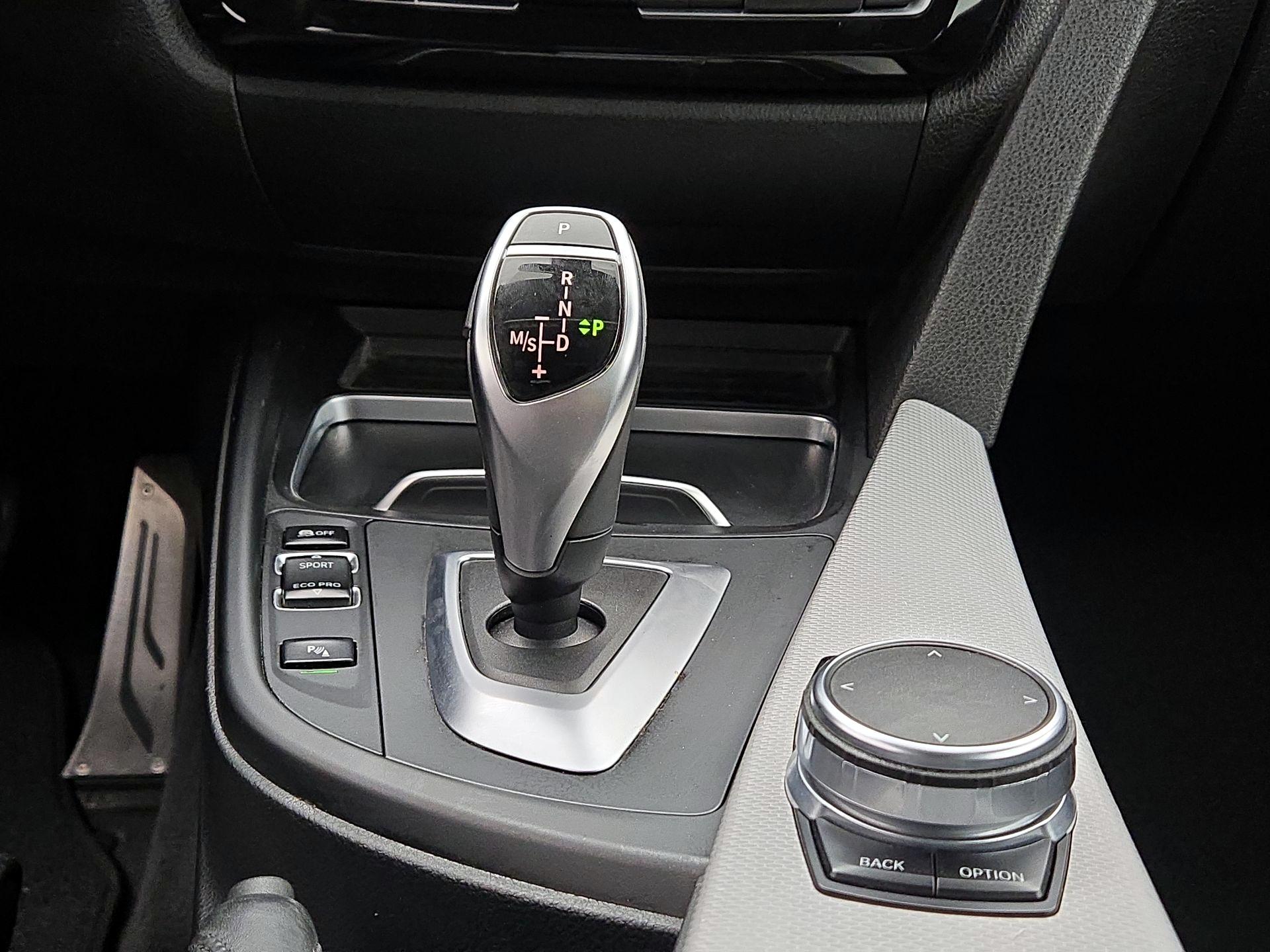 Thumbnail: 2019 BMW 4 Series - 18